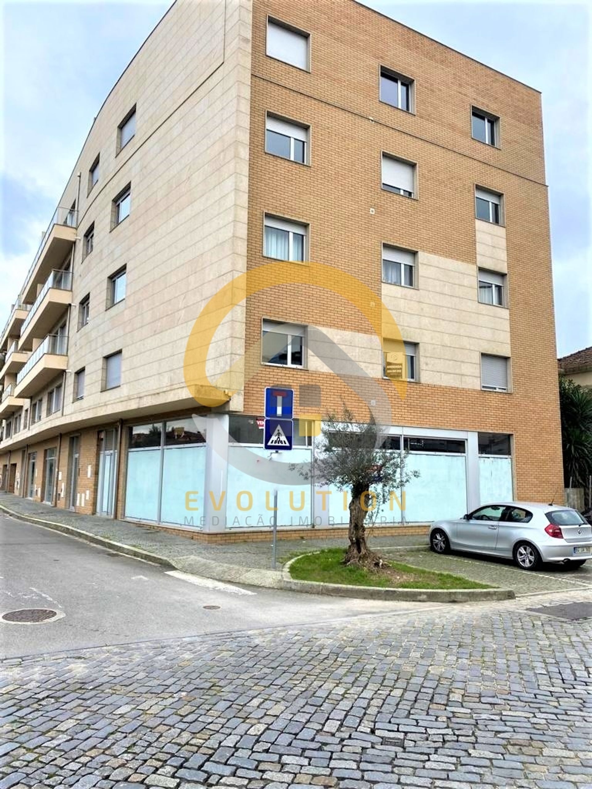 Condominium dans São Mamede do Coronado, Porto 11628984