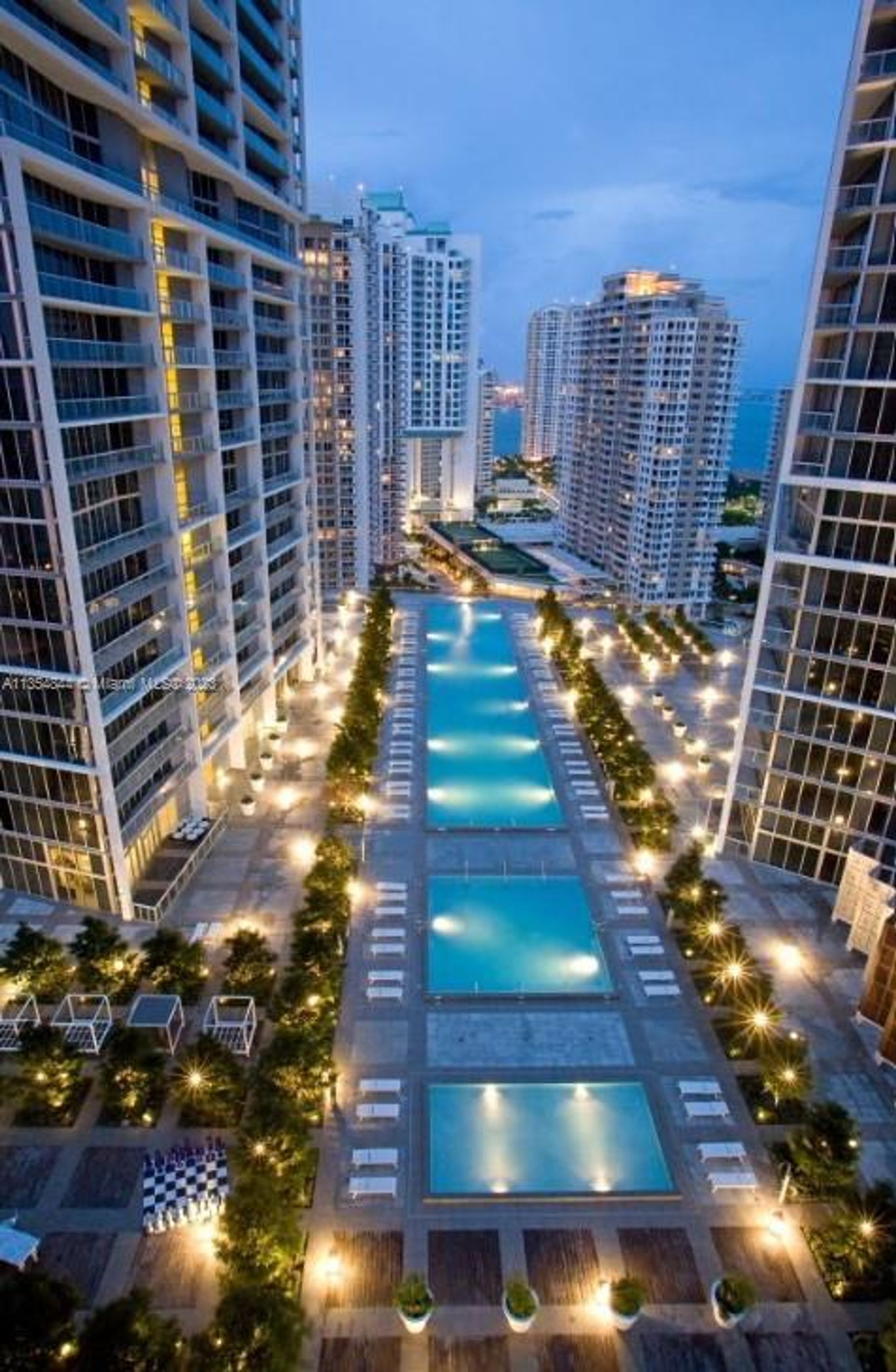 住宅 在 Miami, Florida 11629565