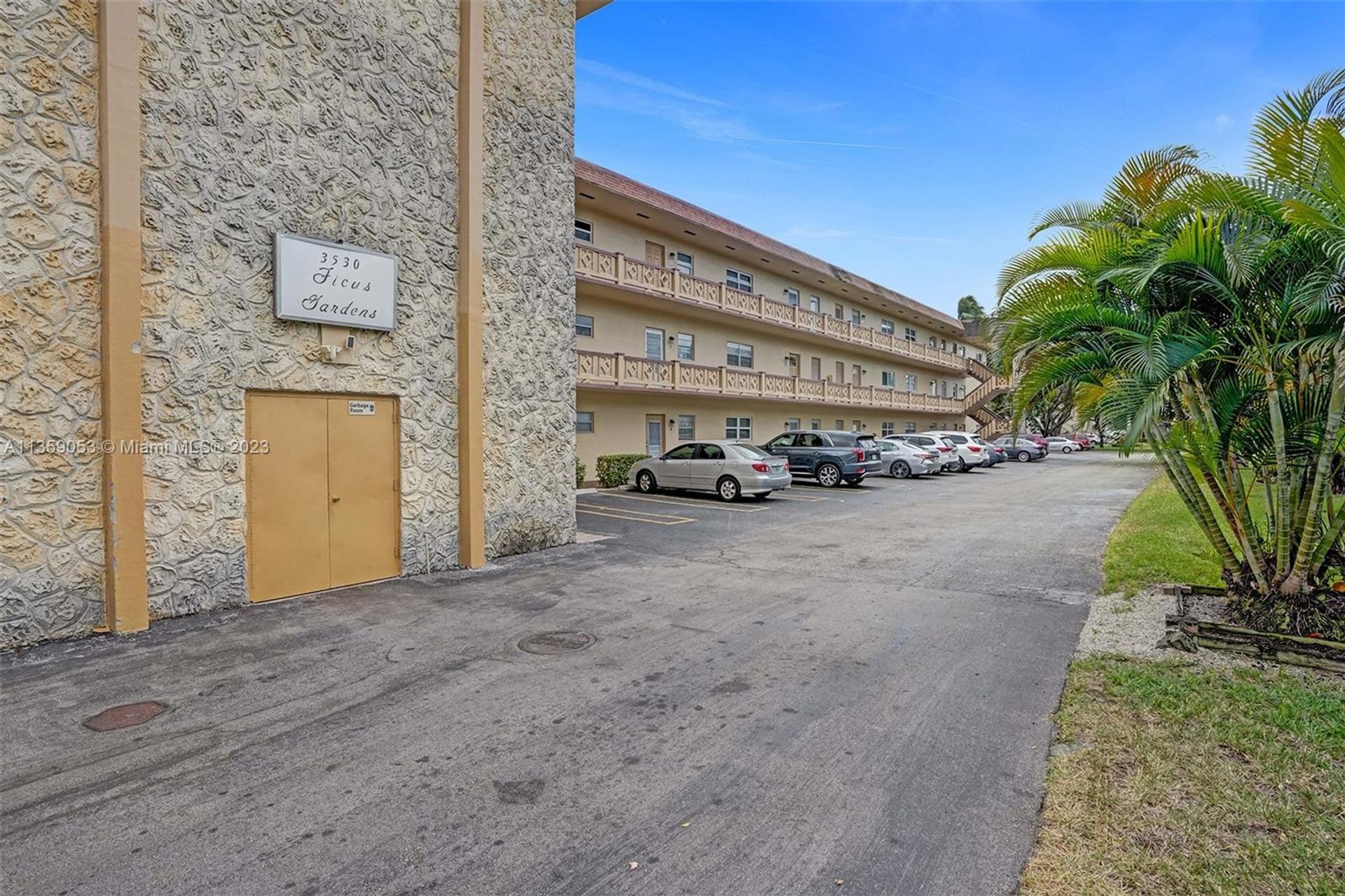 Condominio en Lauderdale Lakes, Florida 11629569