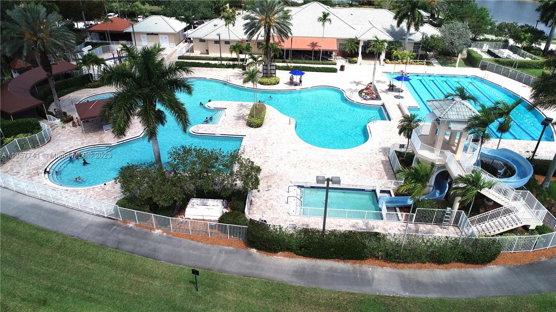 Casa nel Weston, Florida 11629575