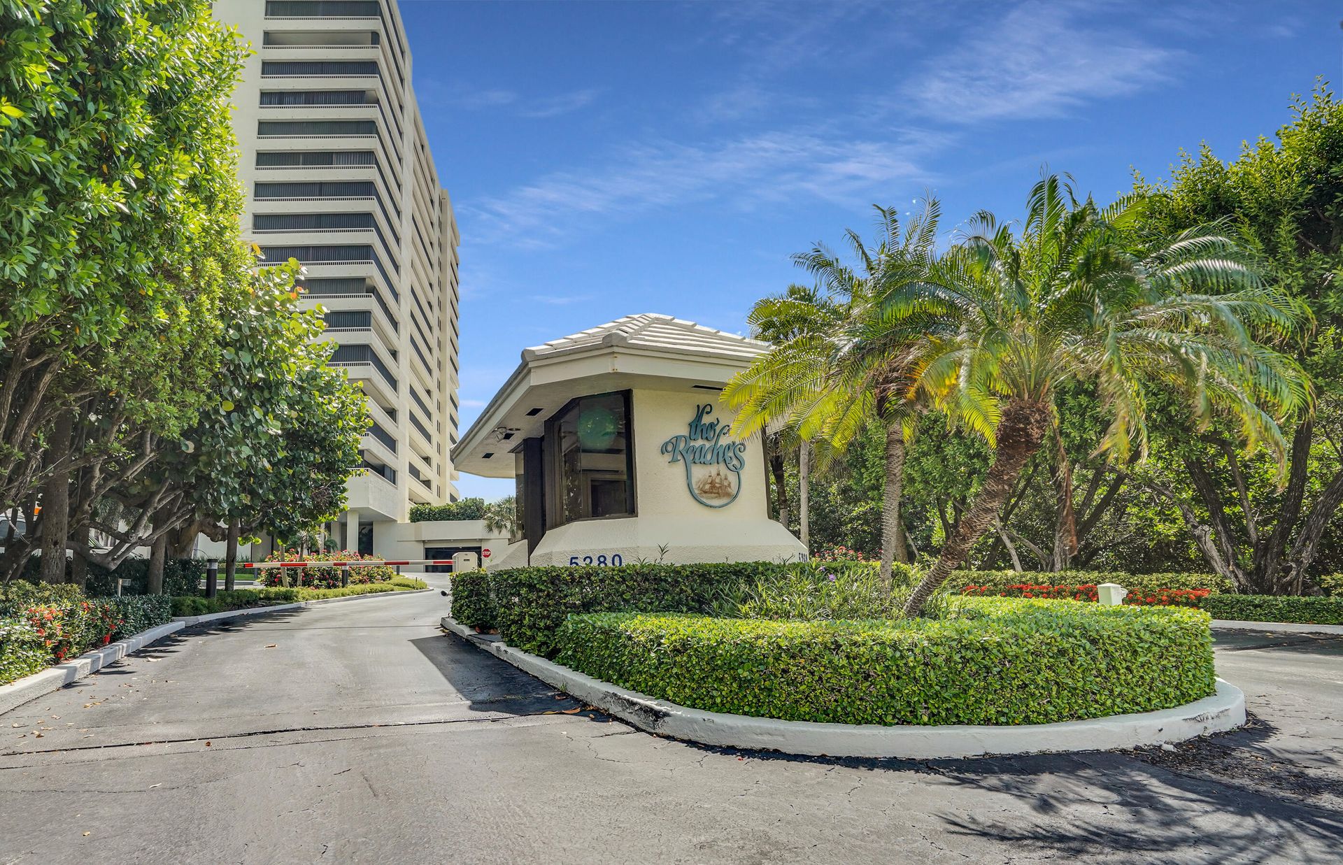 Condominium in Riviera Beach, Florida 11629580