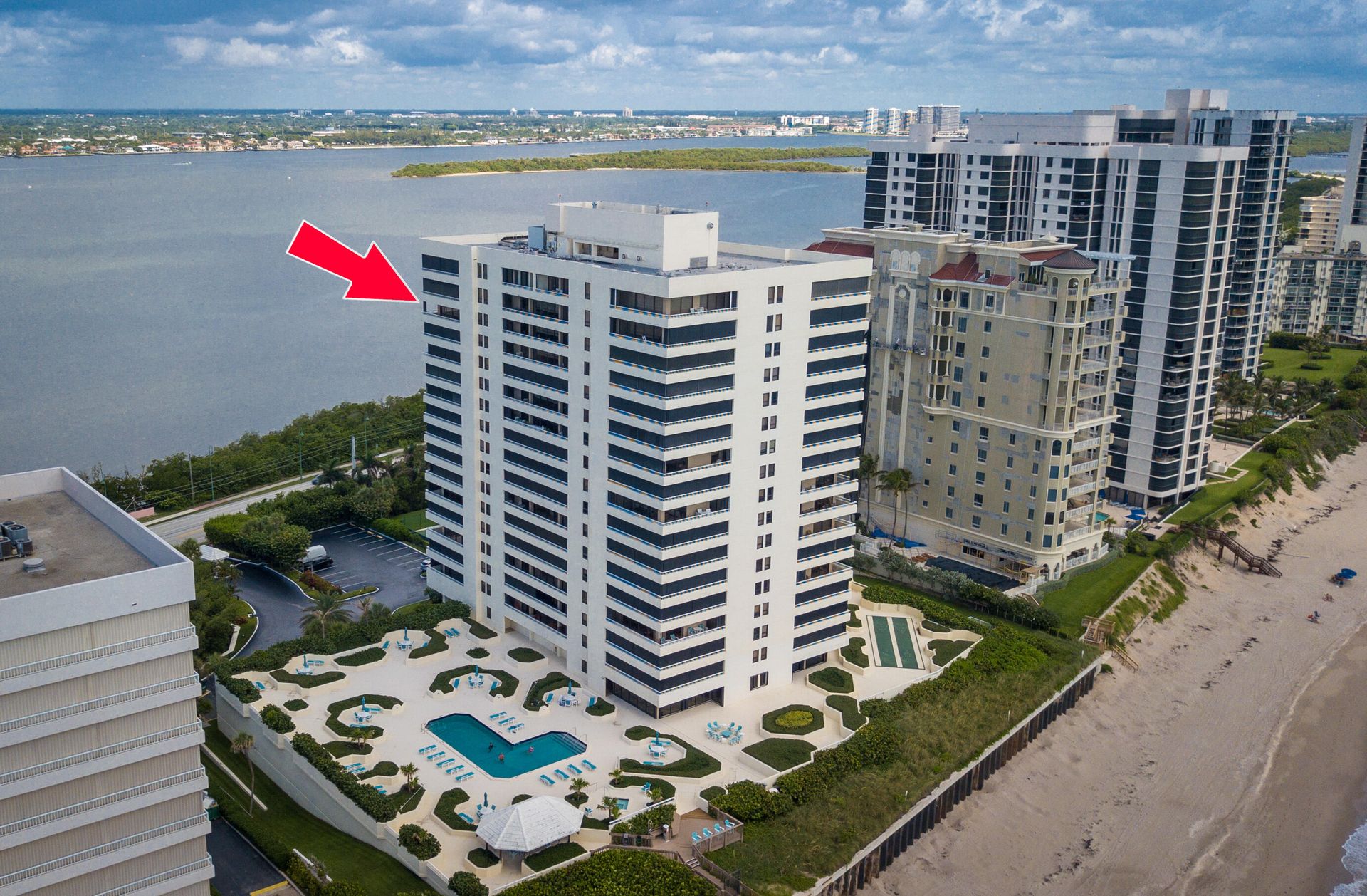 Condominium in Riviera Beach, Florida 11629580