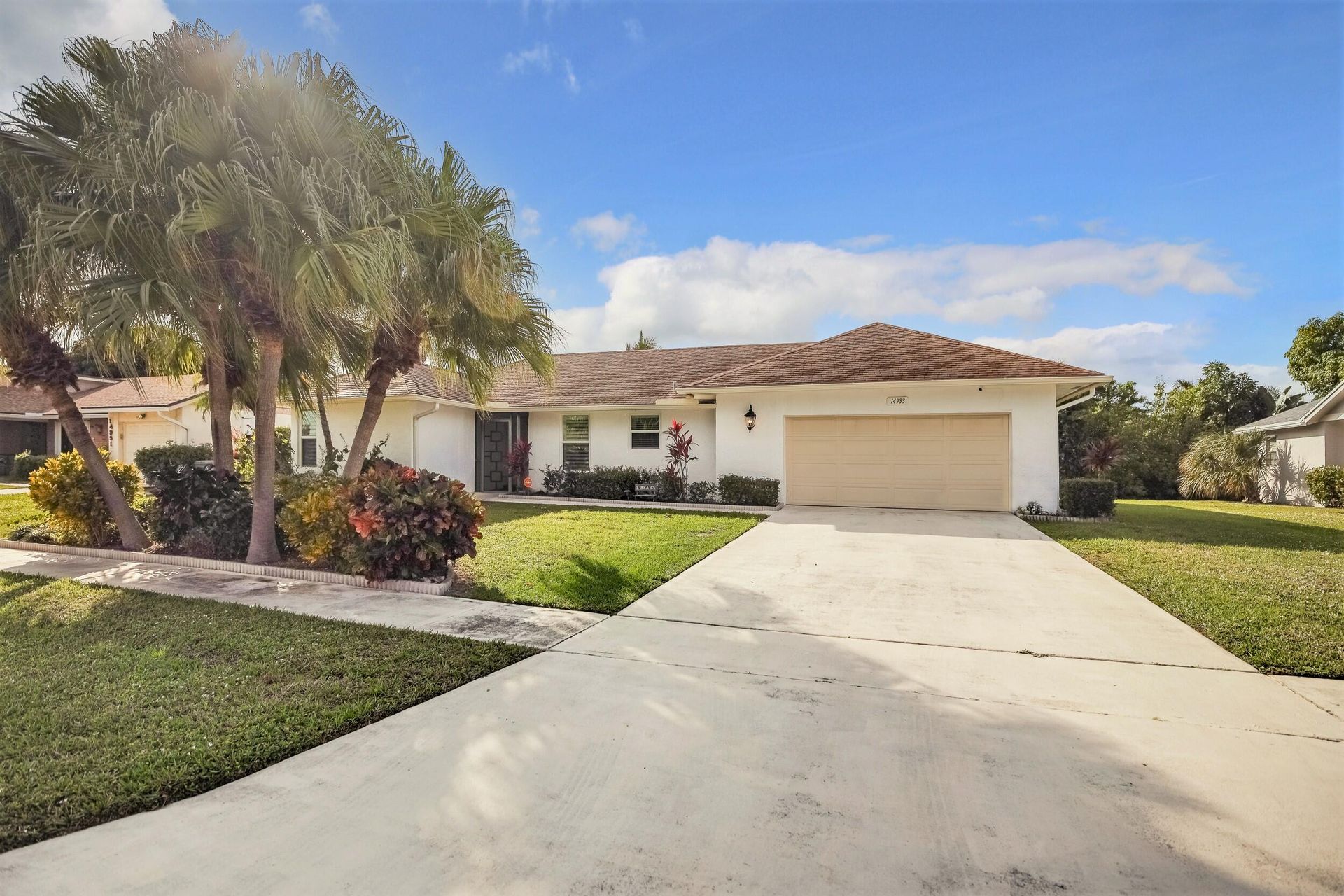 House in Kings Point, Florida 11629602