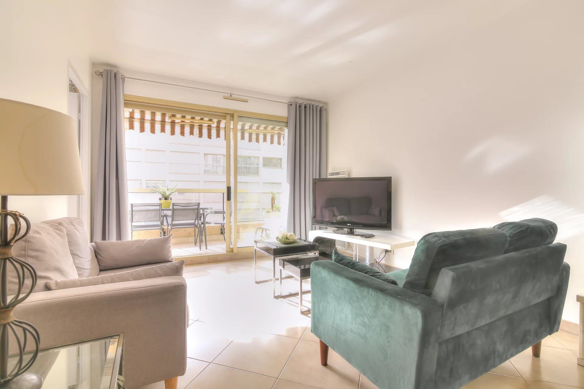 Condominio nel Menton, Alpes-Maritimes 11630933