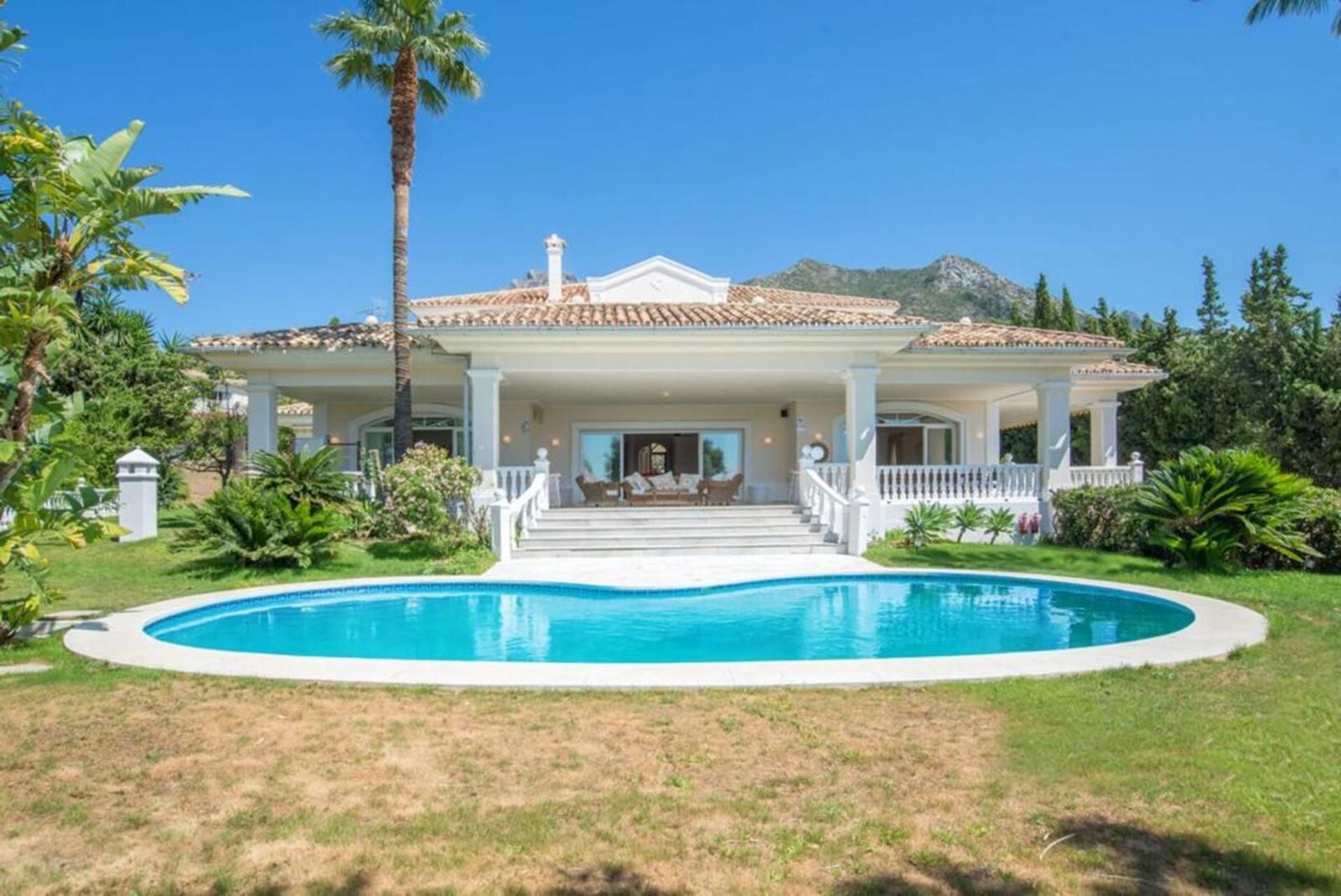 Haus im Marbella, Andalusien 11631068