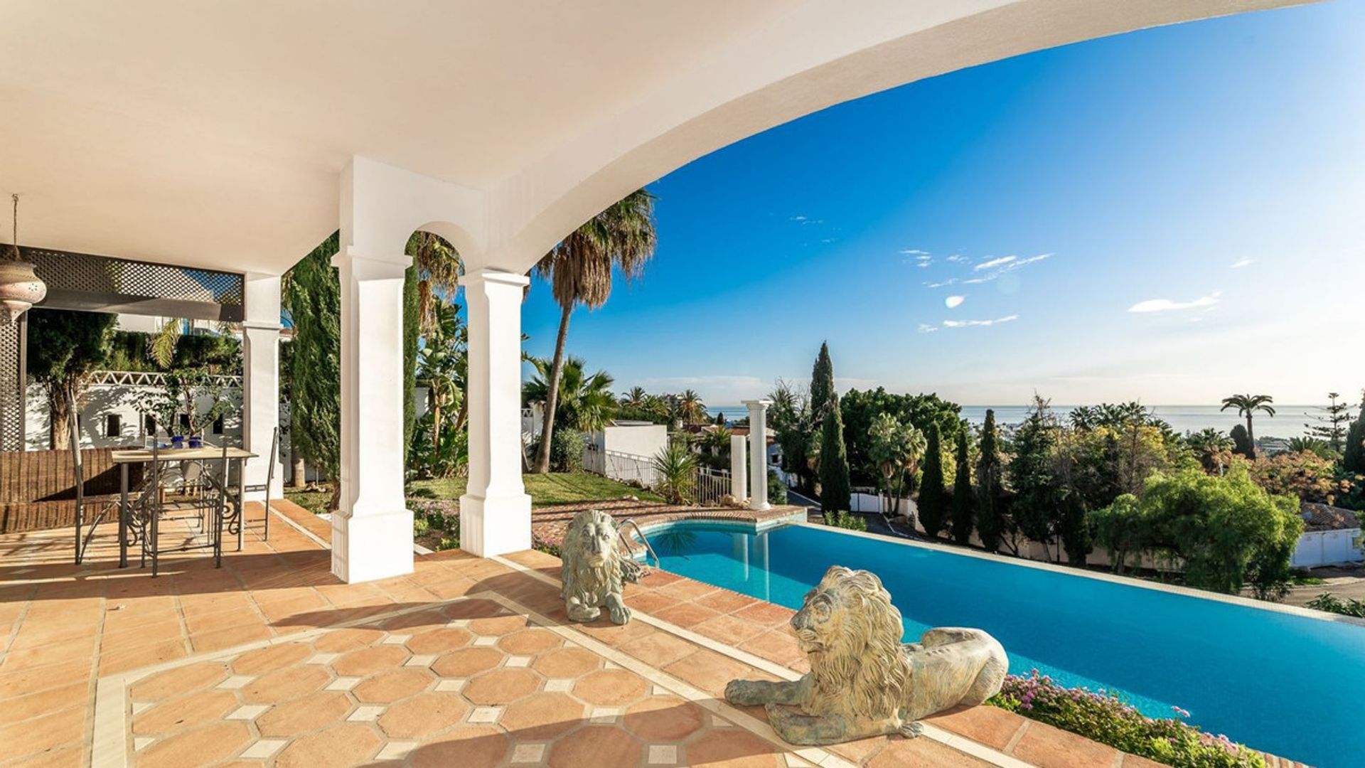 Huis in Marbella, Andalusia 11631075