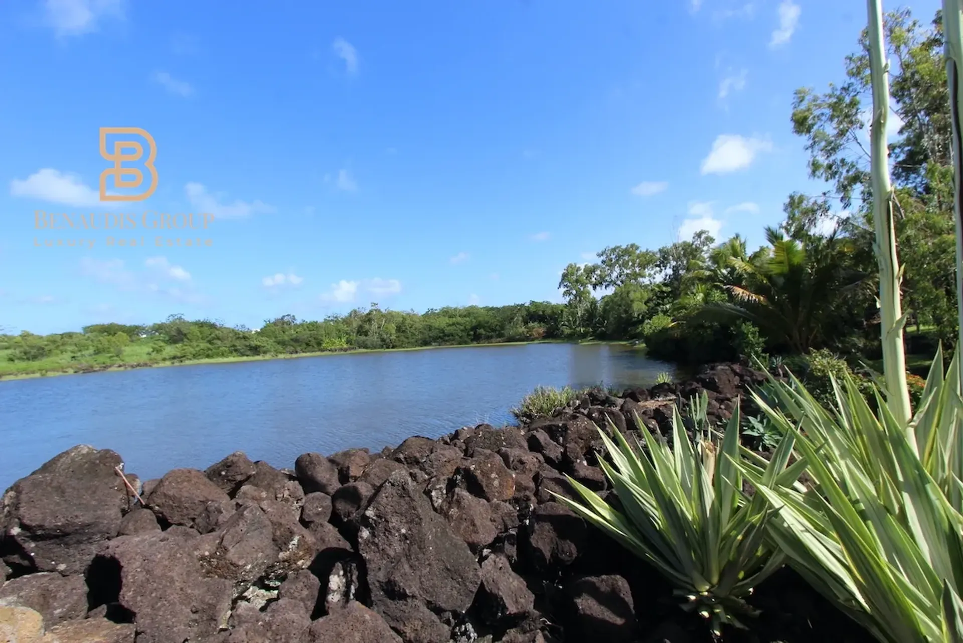 Γη σε Grand Baie, Rivière du Rempart District 11631088