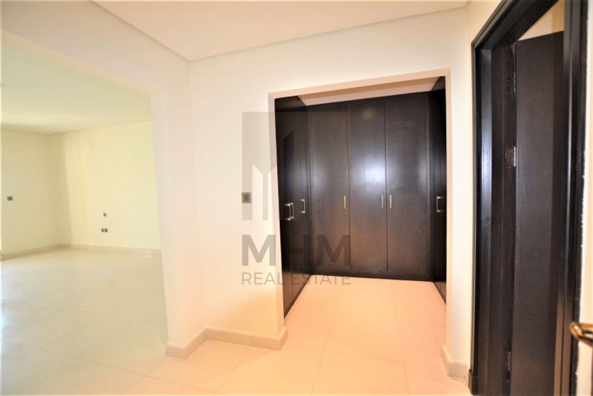 Condominium in دبي, دبي 11631418