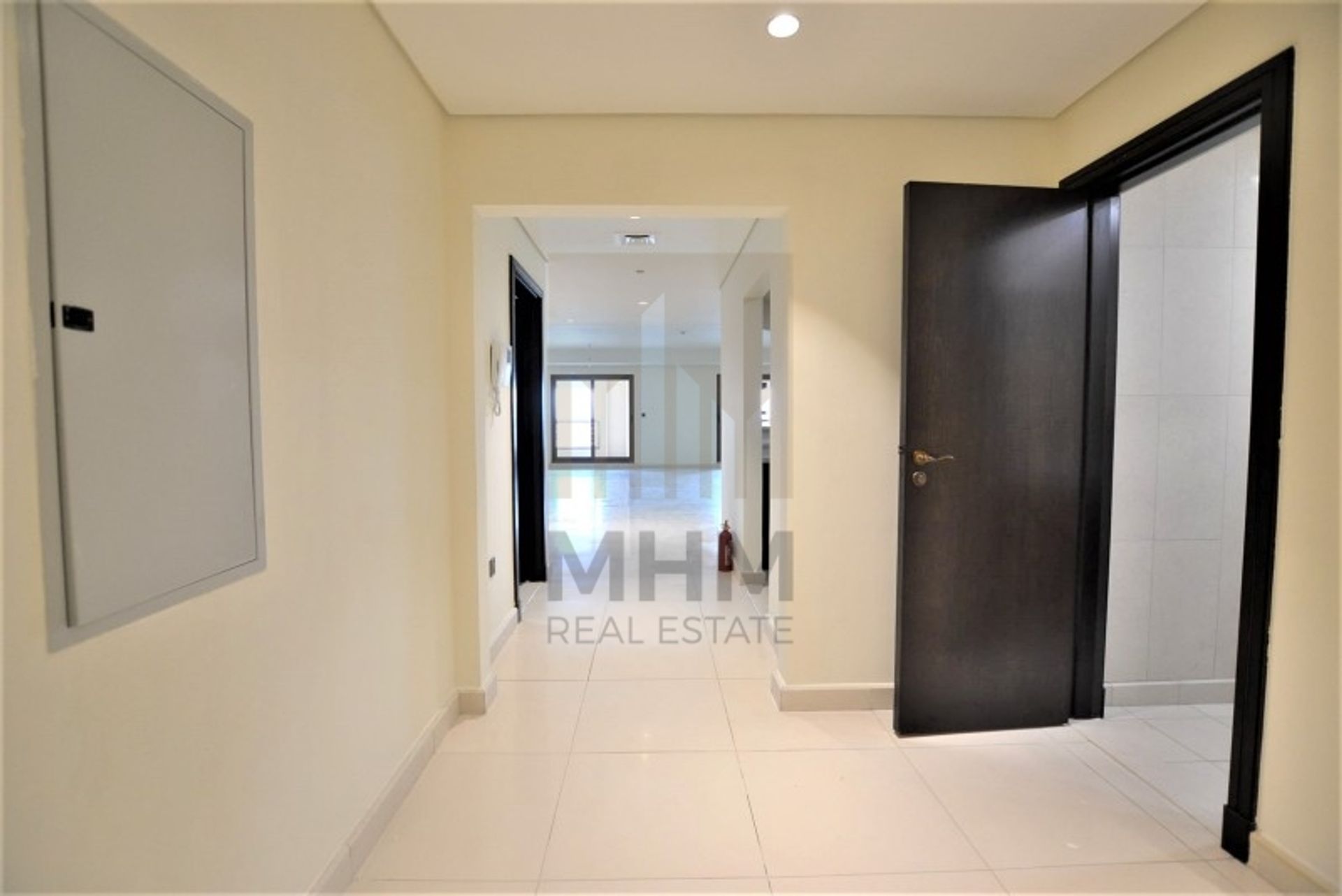 Condominium in دبي, دبي 11631418