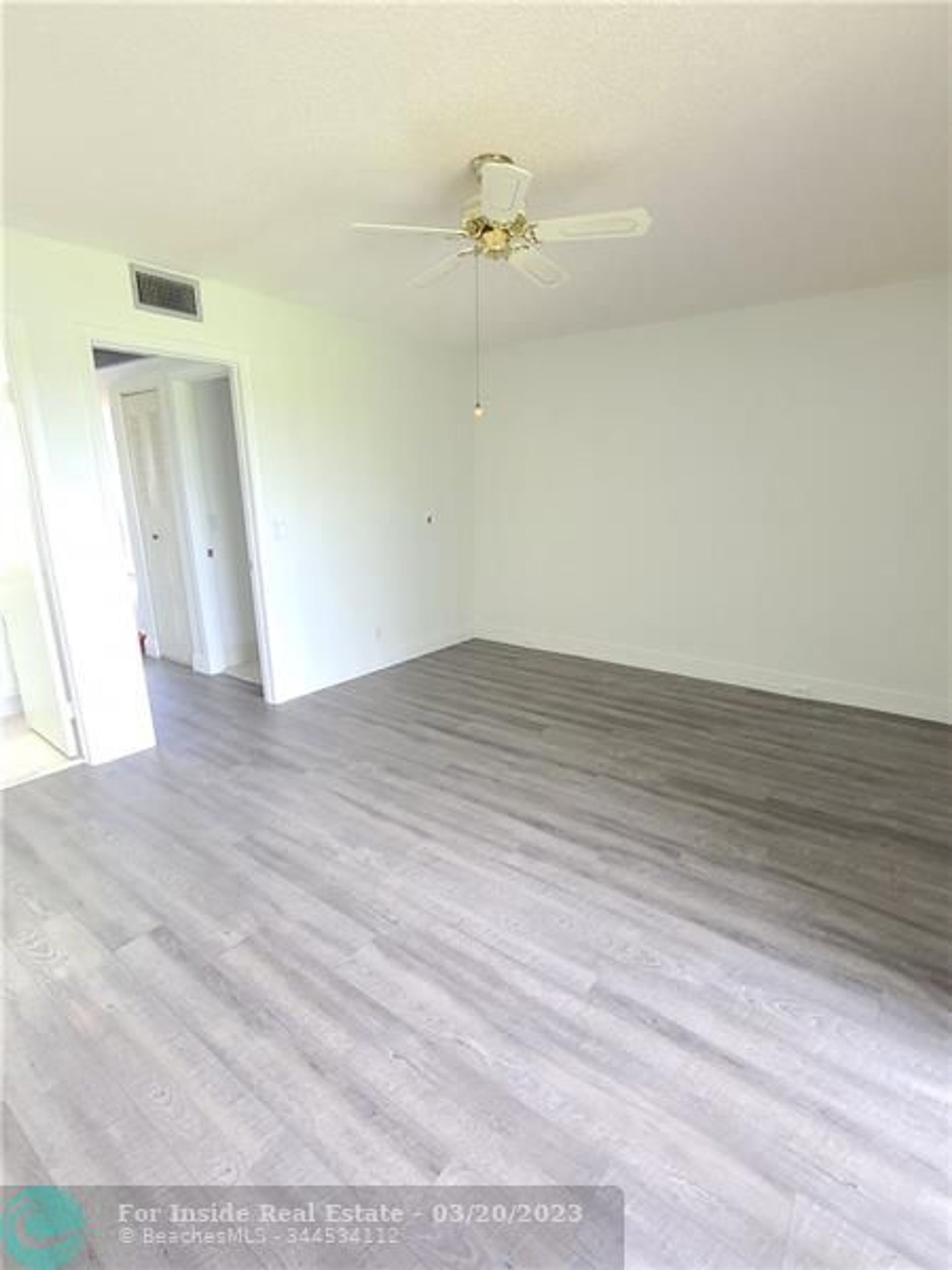 σπίτι σε Pembroke Pines, Φλόριντα 11631588