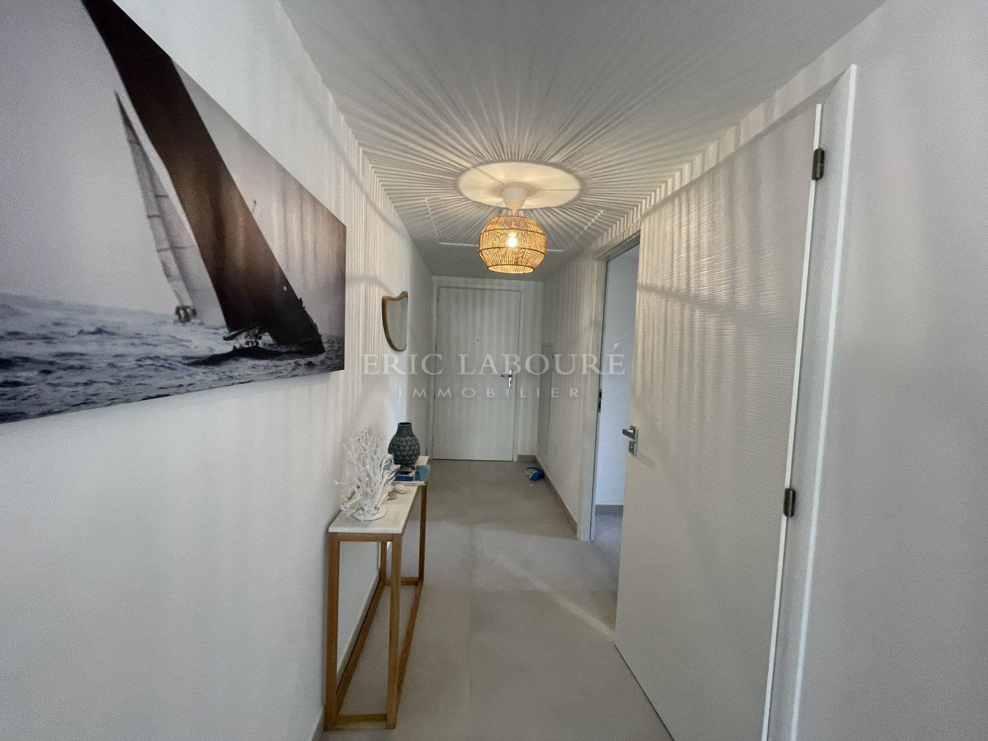 Condominium in Le Cannet, Alpes-Maritimes 11631618