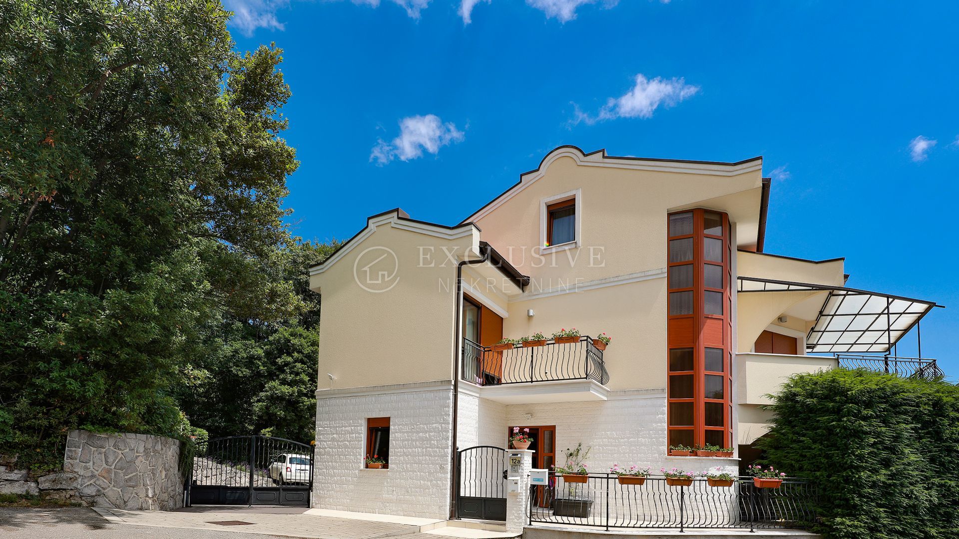 casa en Opatija, Primorje-Gorski Kotar County 11632084