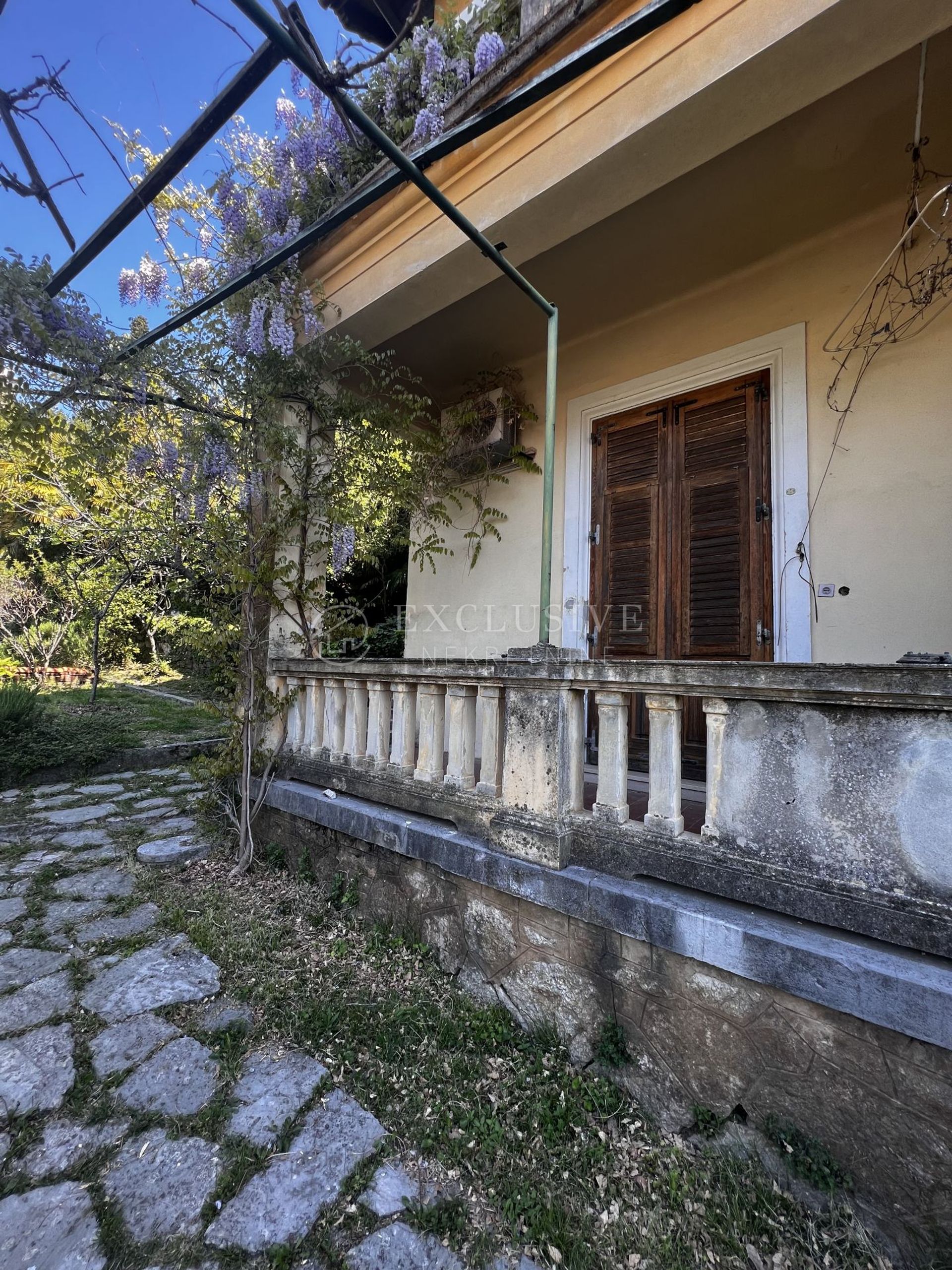 بيت في Opatija, Primorje-Gorski Kotar County 11632099