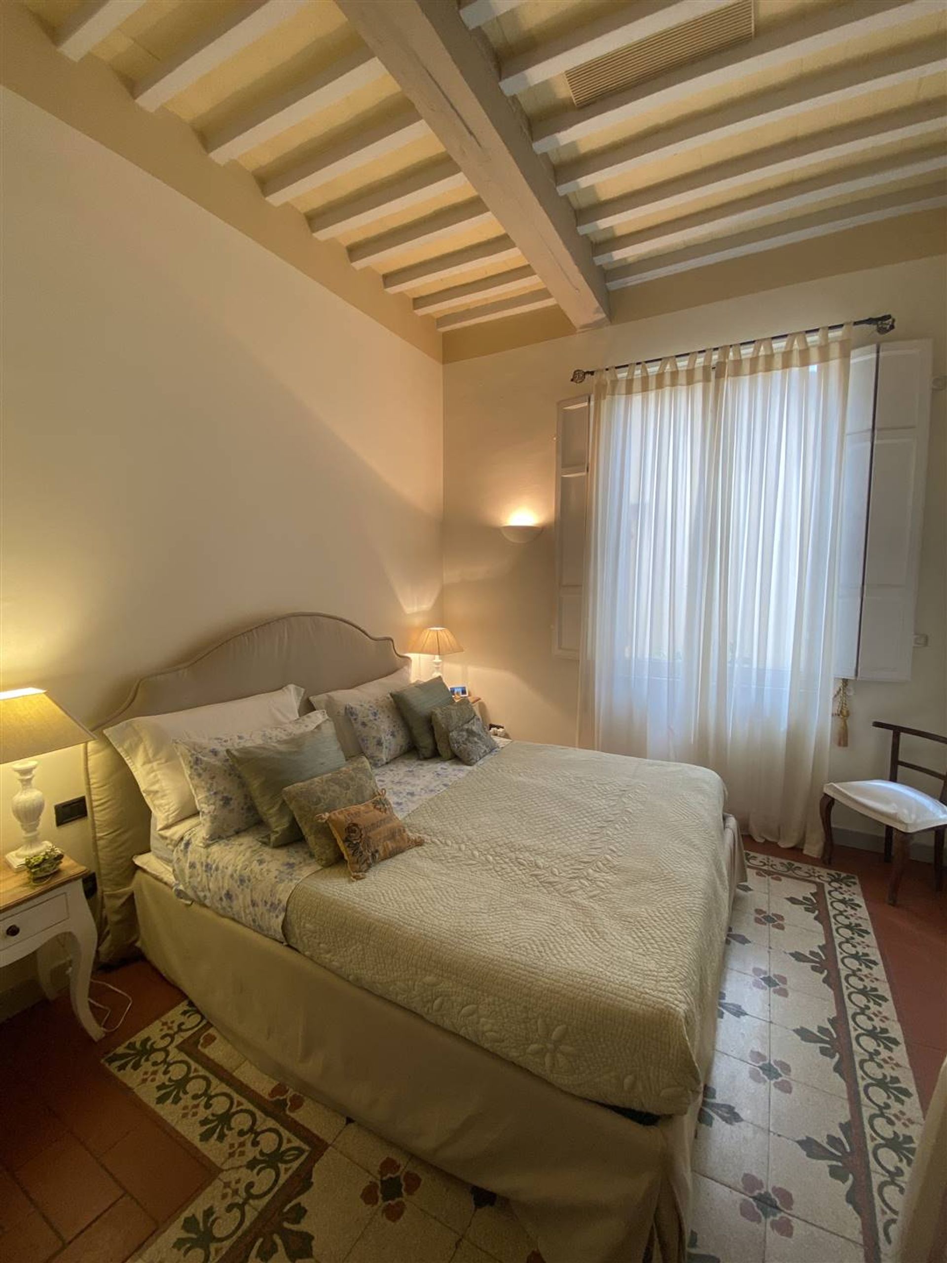 Condominium in Lucca, Tuscany 11632628