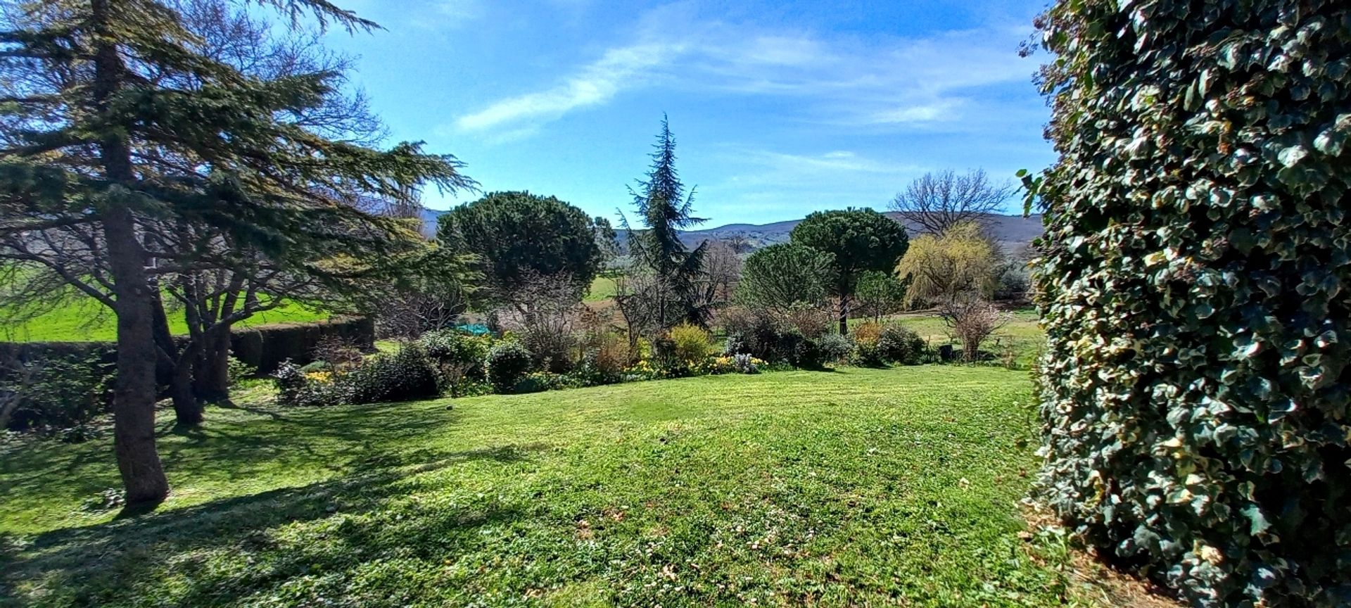 House in Gualdo Cattaneo, Umbria 11632632