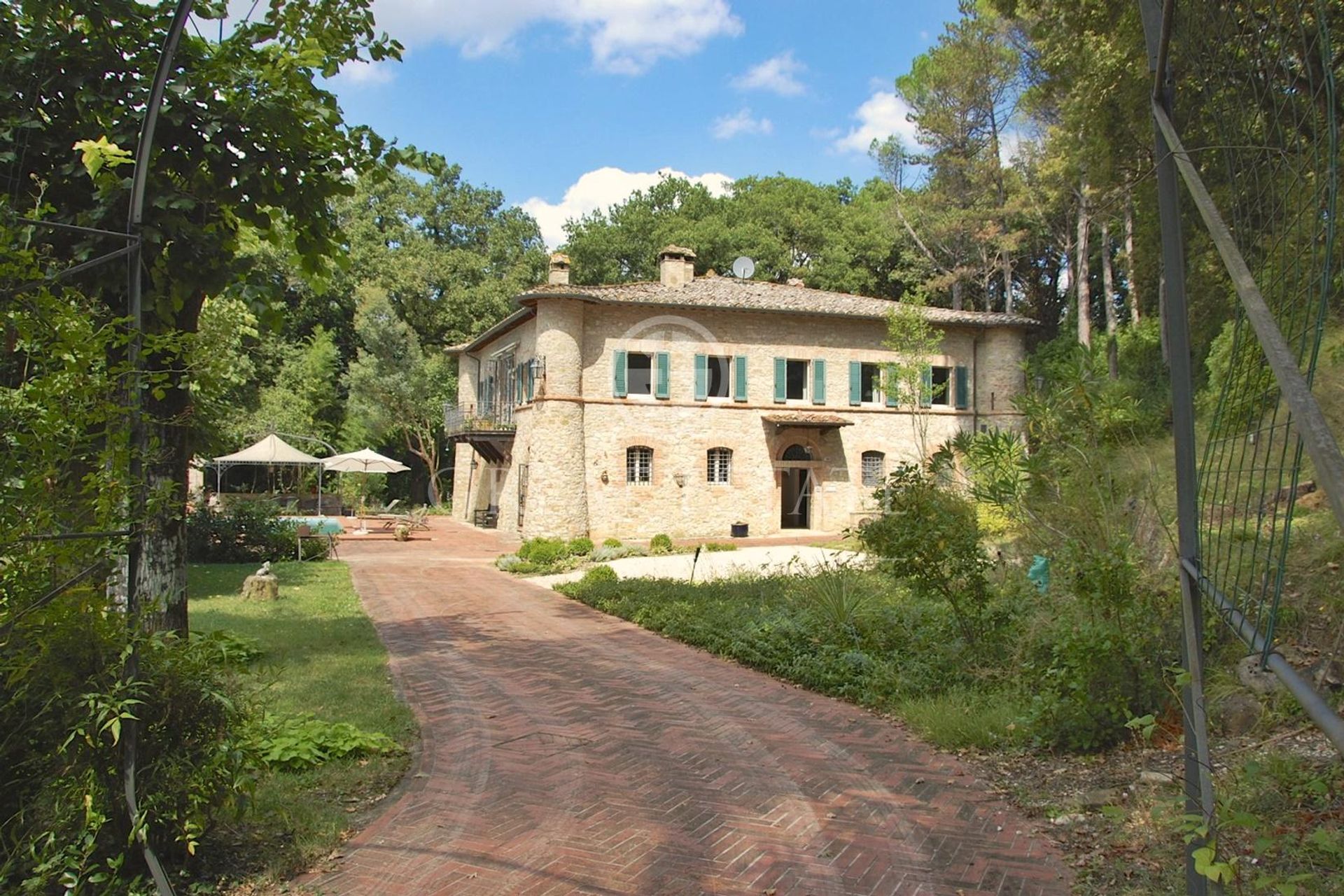 rumah dalam Perugia, Umbria 11632635