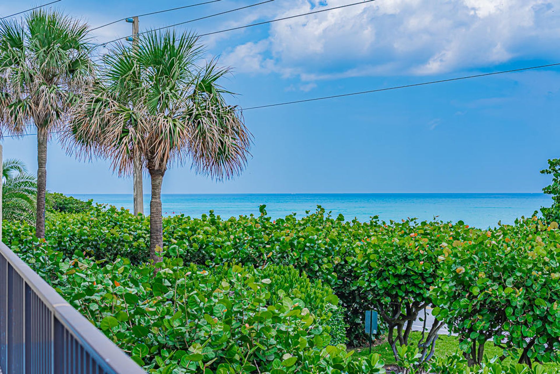 жилой дом в Juno Beach, Florida 11632816