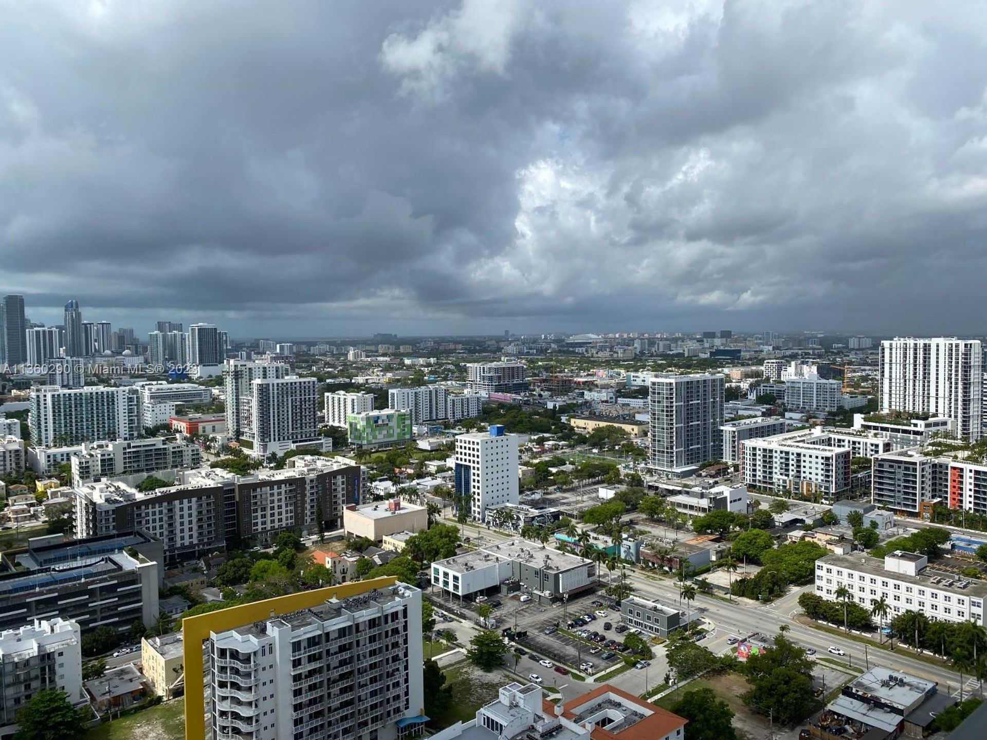 집 에 Miami, Florida 11632963