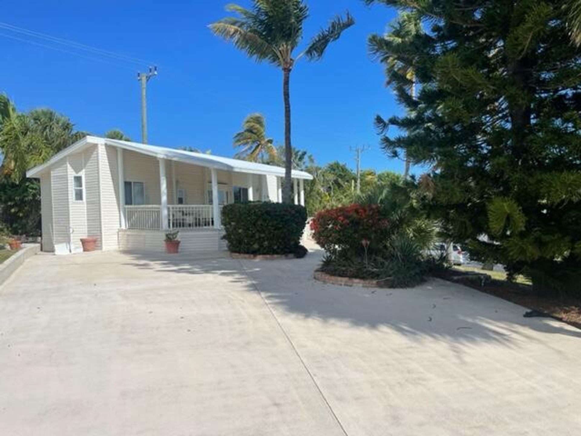 Industrial in Juno Beach, Florida 11632977