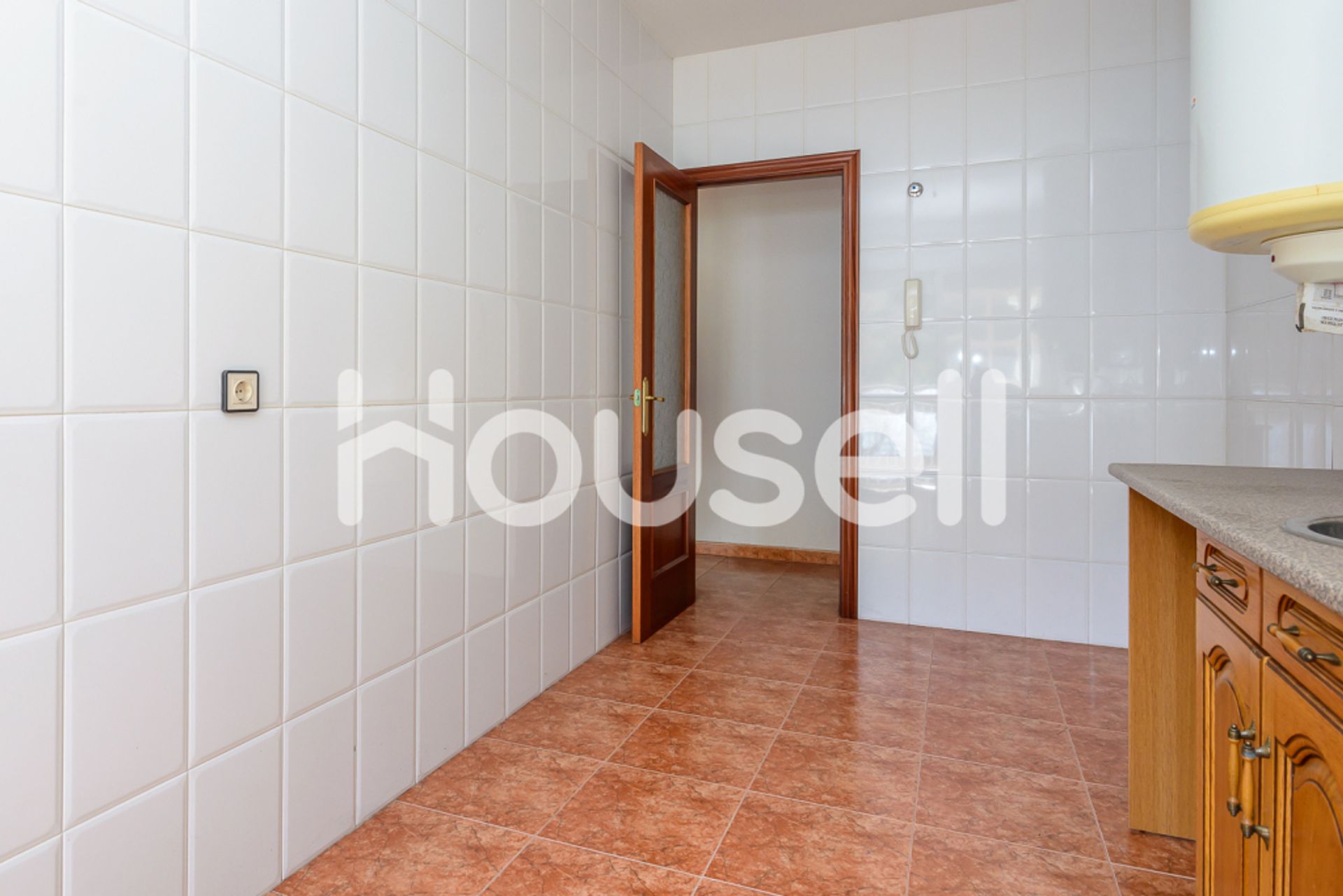 Condominium in La Ara, Principado de Asturias 11633060