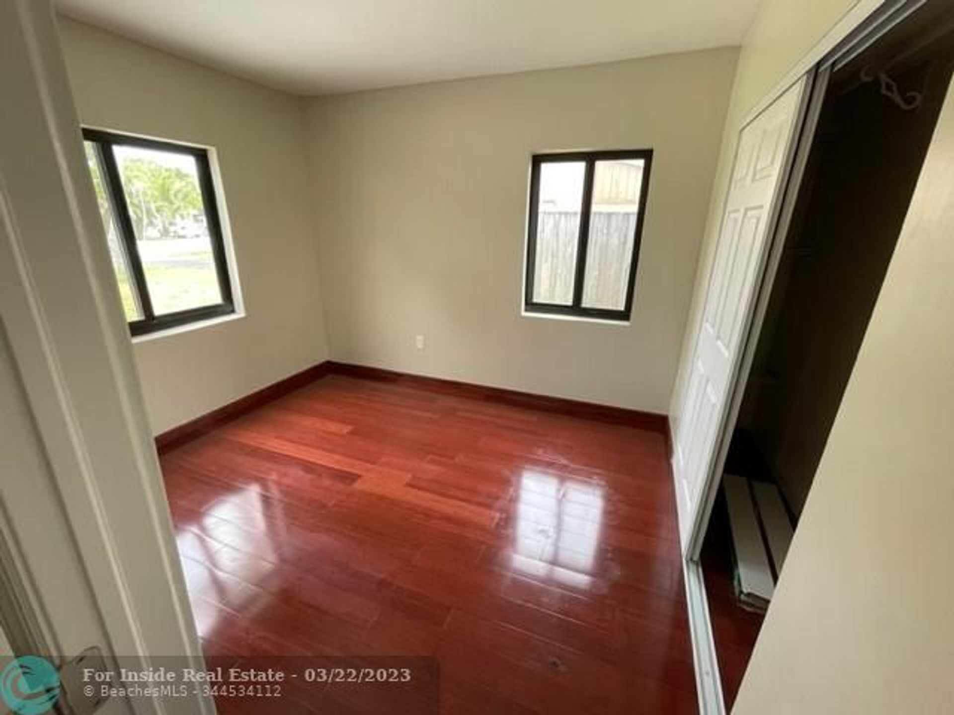 rumah dalam Miami, Florida 11634931