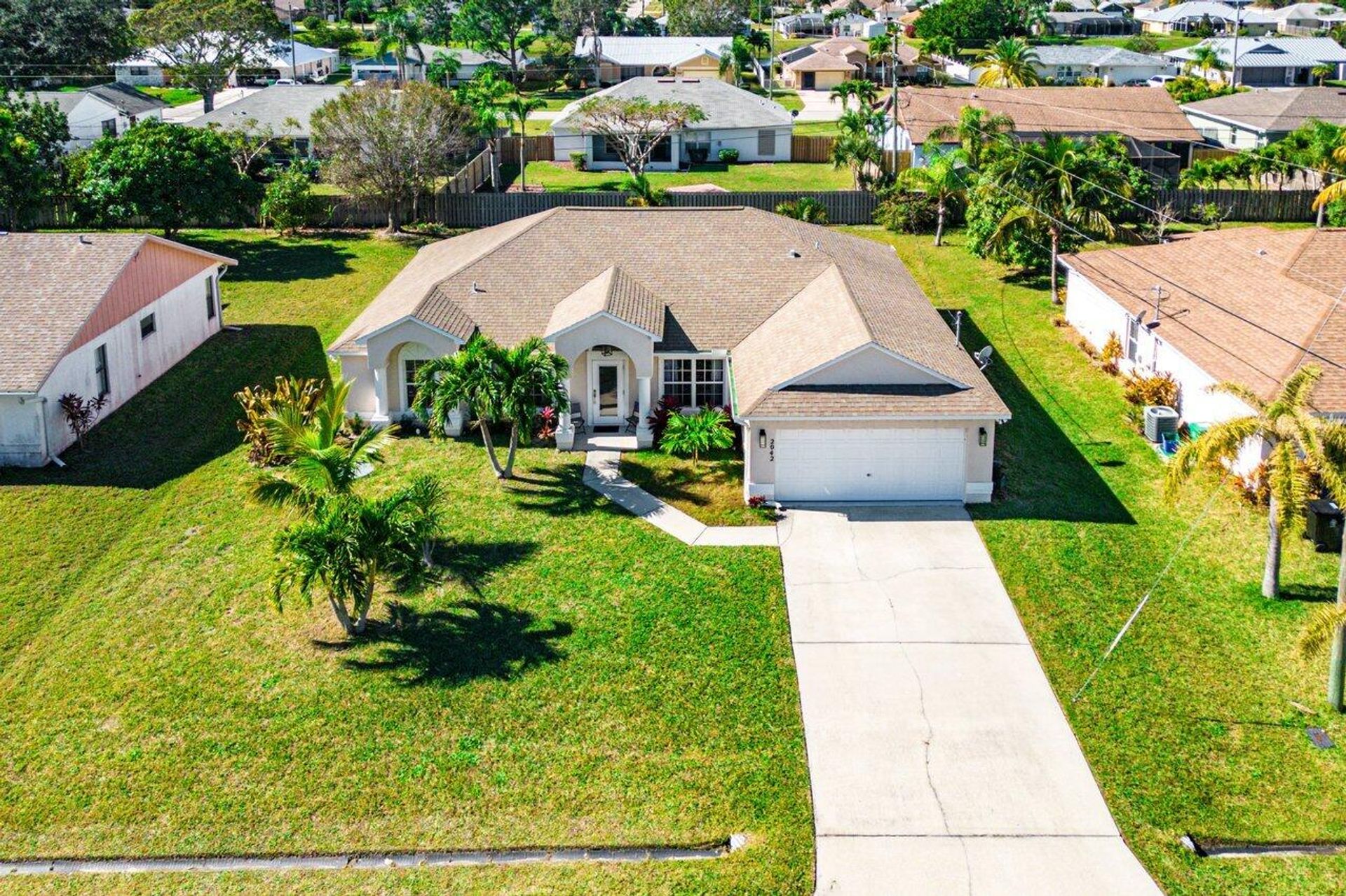 Hus i Port St. Lucie, Florida 11634948