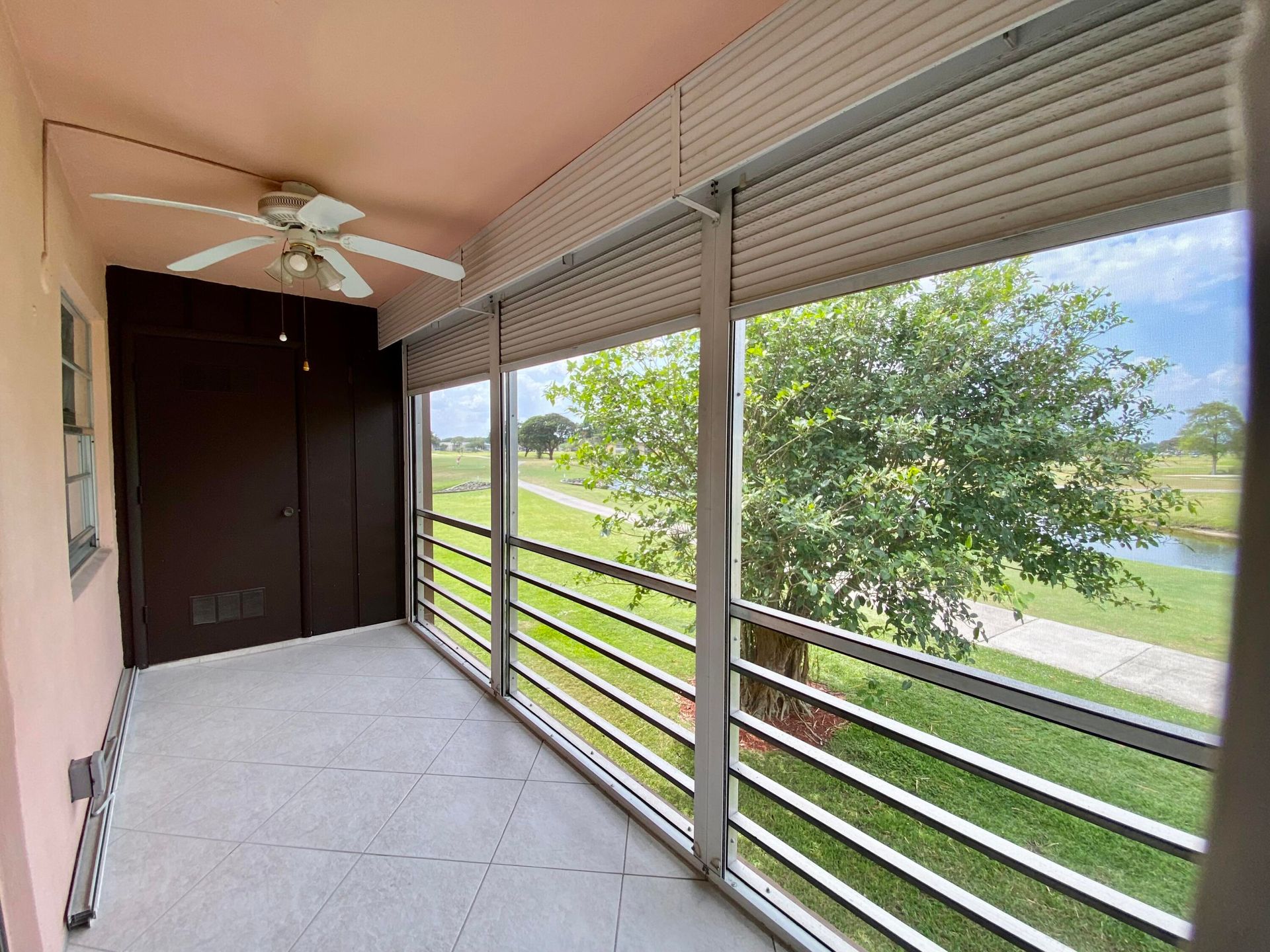 Condominio en Punto de reyes, Florida 11634990