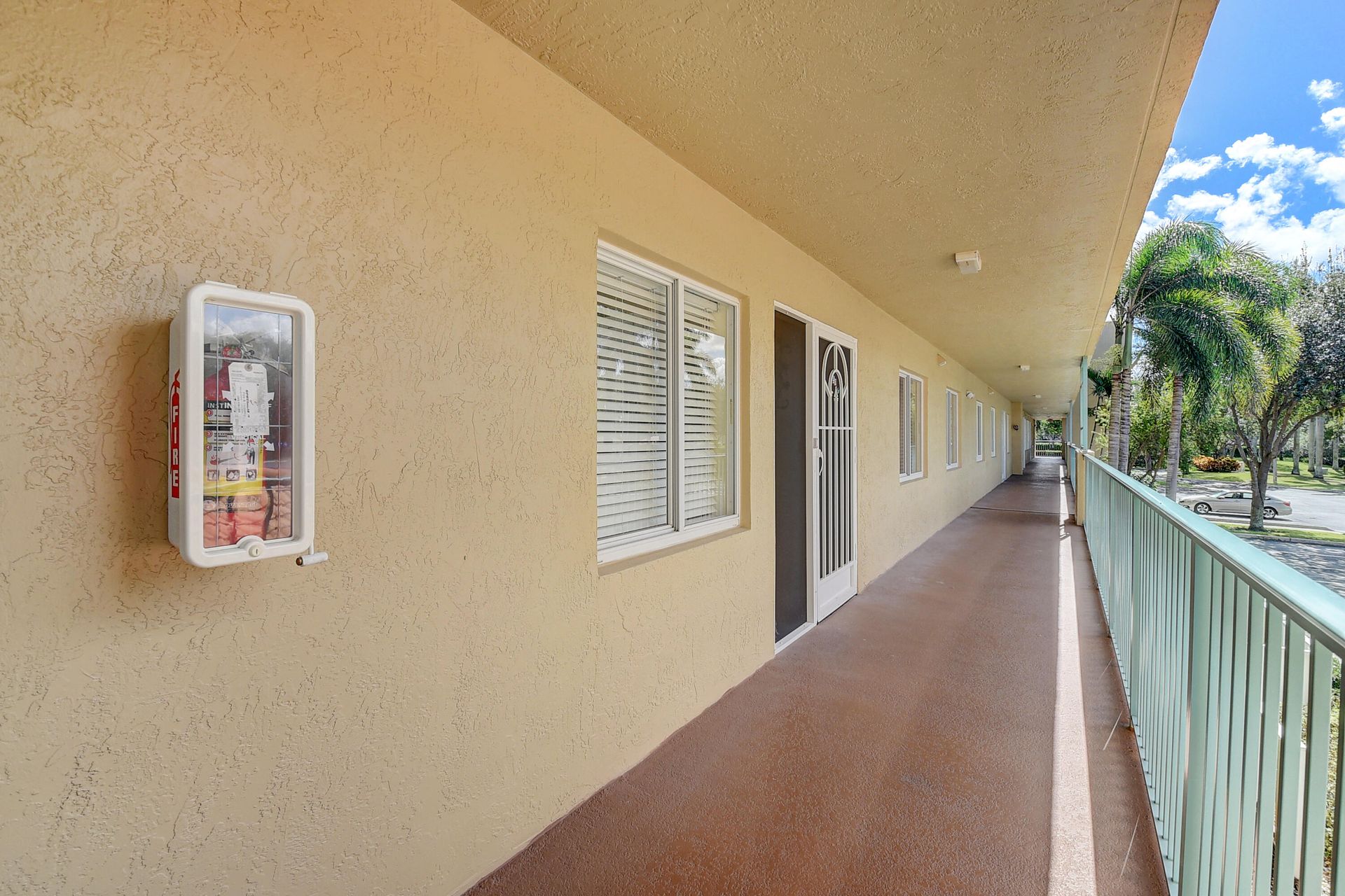 Condominium in Delray Gardens, Florida 11634999