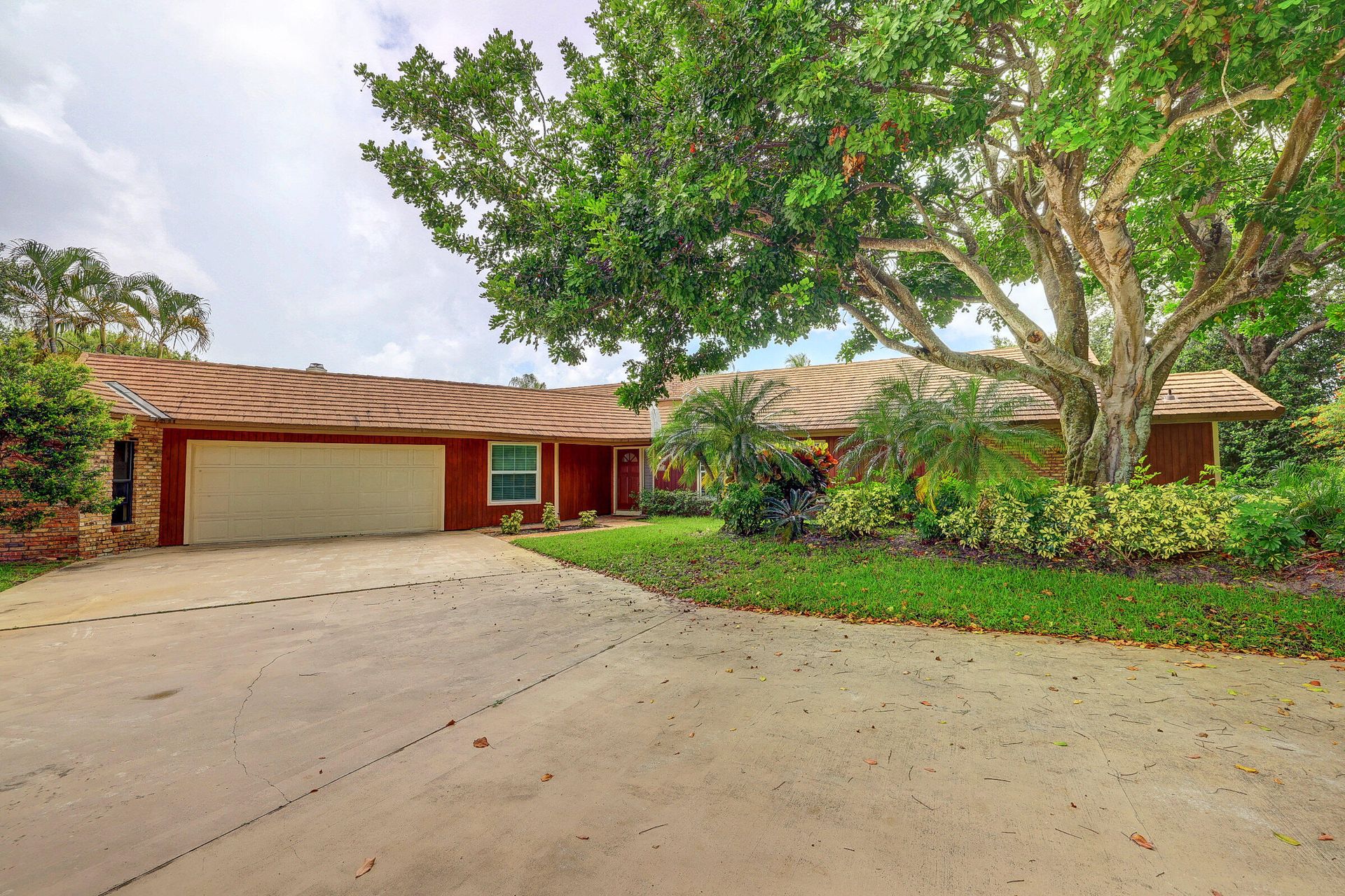 rumah dalam Pelabuhan Salerno, Florida 11635010