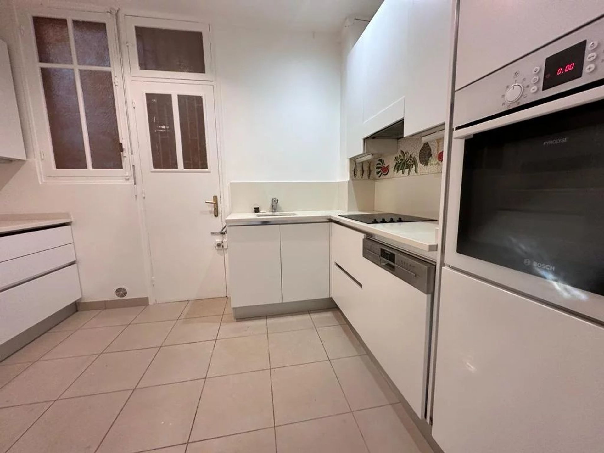 Кондоминиум в Nice, Alpes-Maritimes 11636245