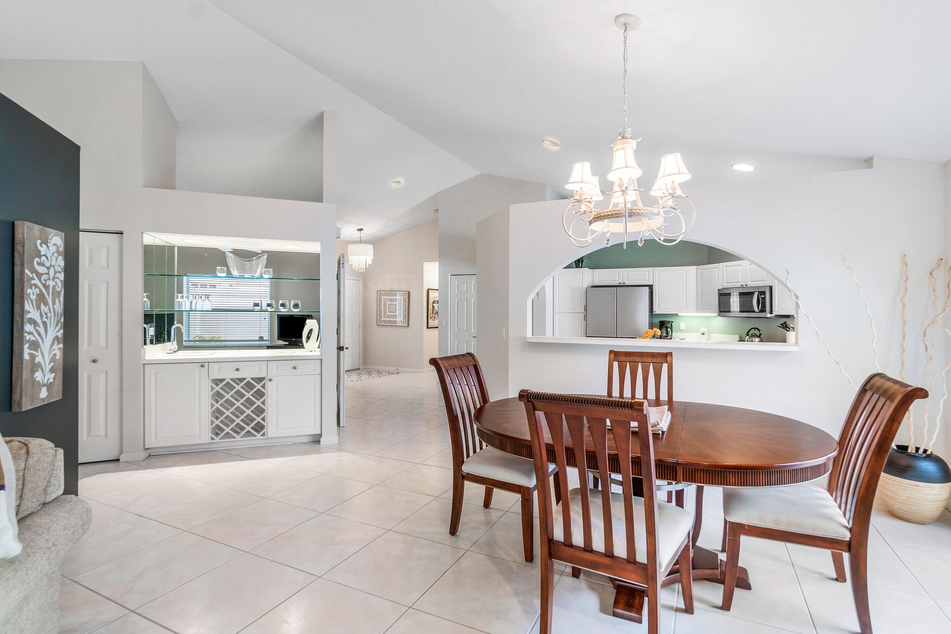 House in Palm Beach Gardens, Florida 11636272