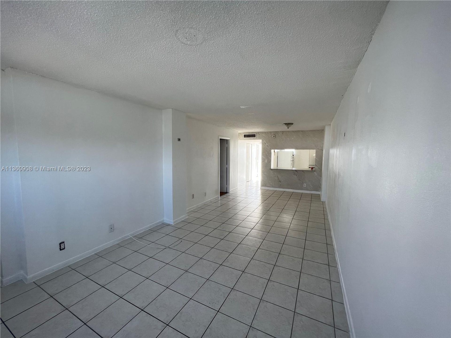 Συγκυριαρχία σε North Miami Beach, Florida 11636390