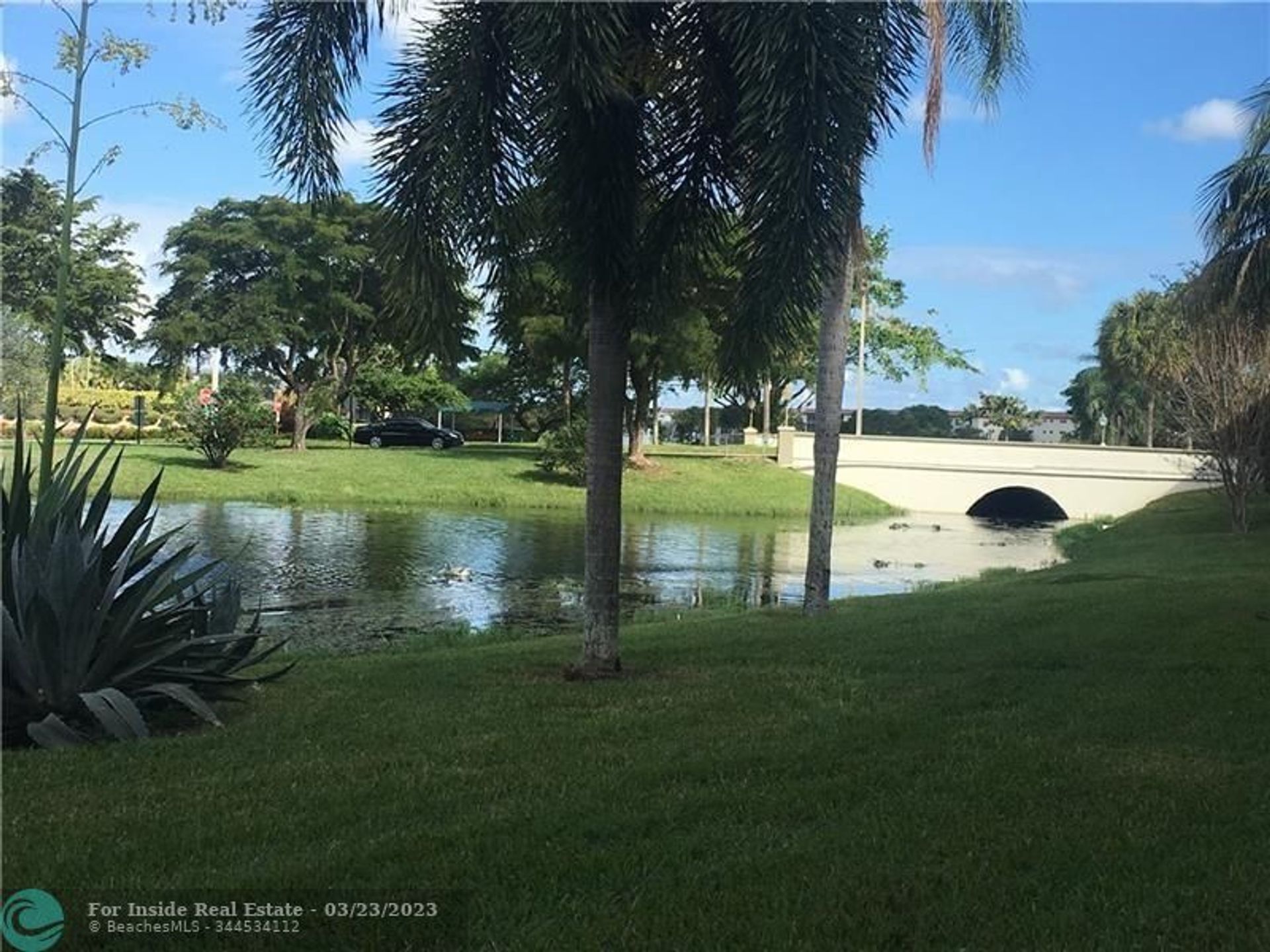 жилой дом в Coconut Creek Park, Florida 11636391