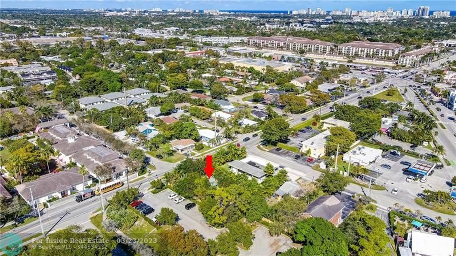 жилой дом в Wilton Manors, Florida 11636393