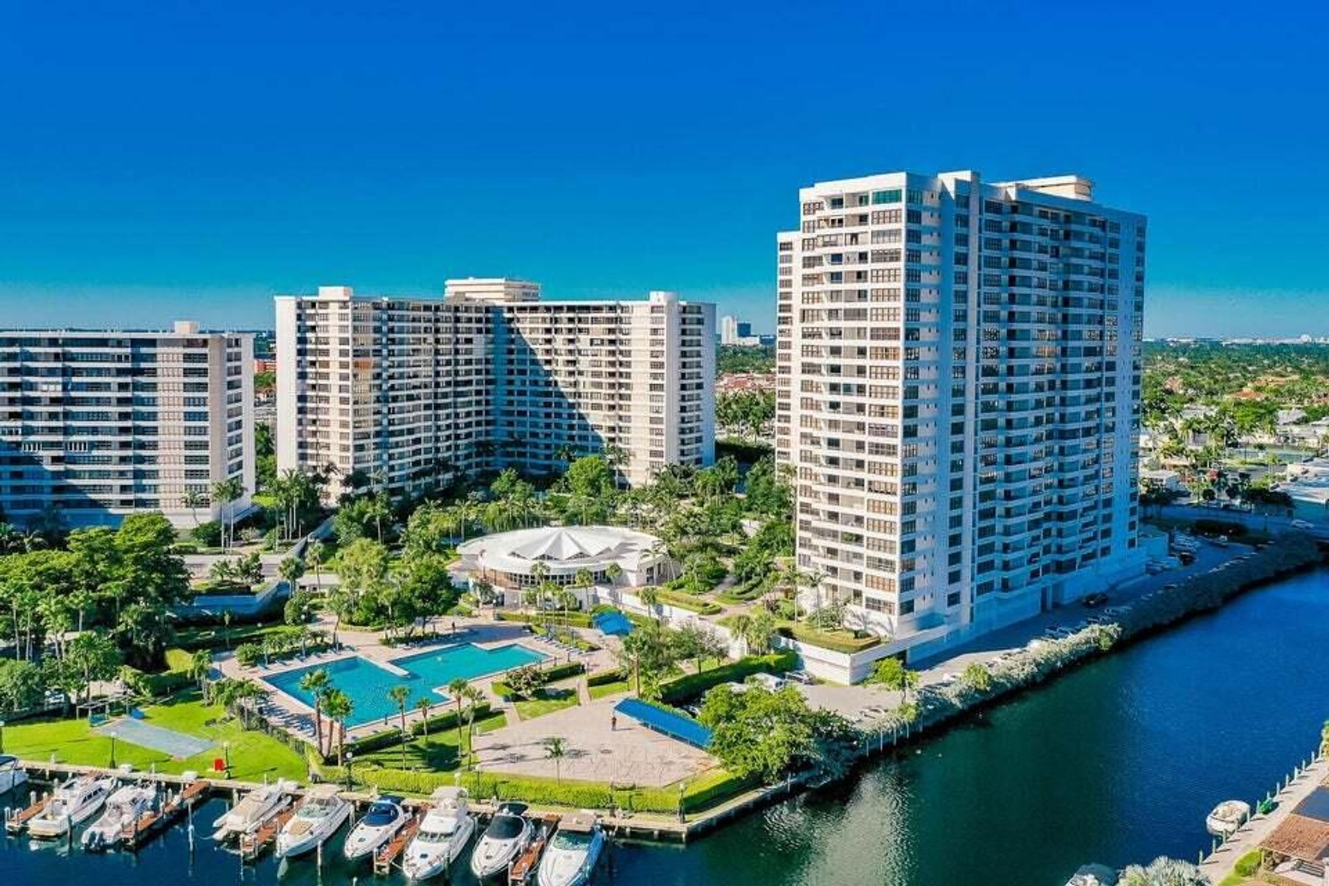 Kondominium di Pantai Beverley, Florida 11636410