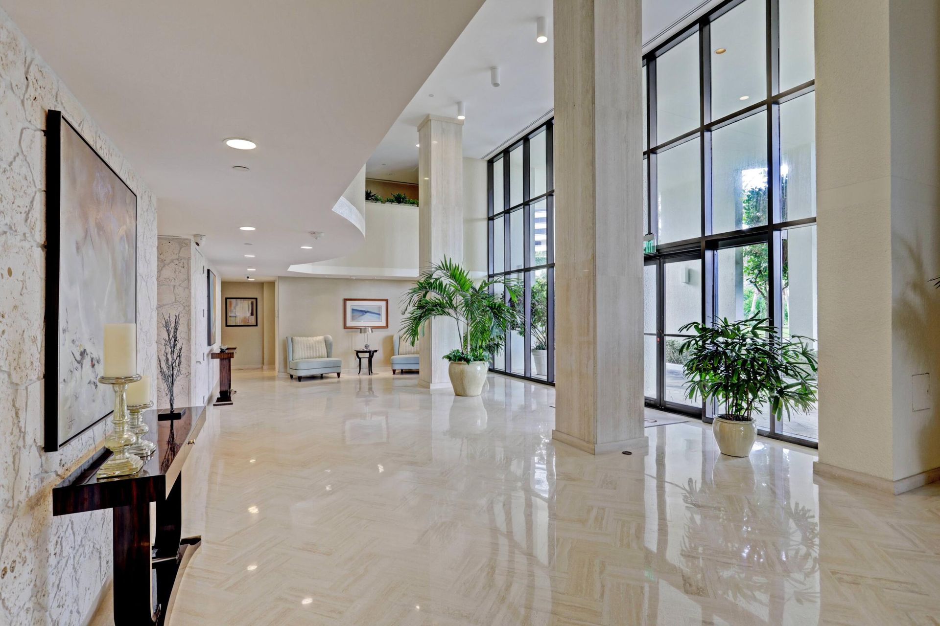 Condominium in Riviera Beach, Florida 11636449