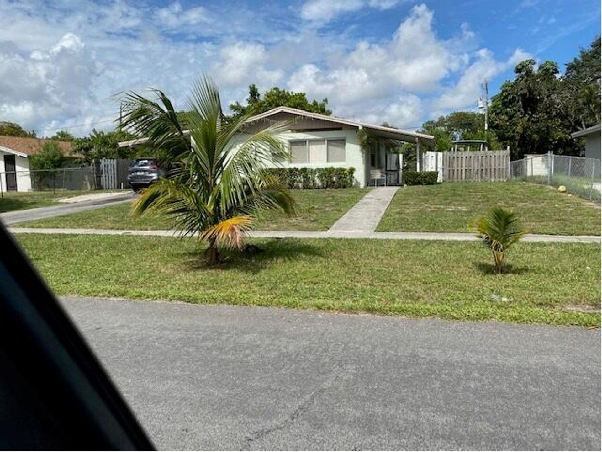 Huis in Mangonia-park, Florida 11637536