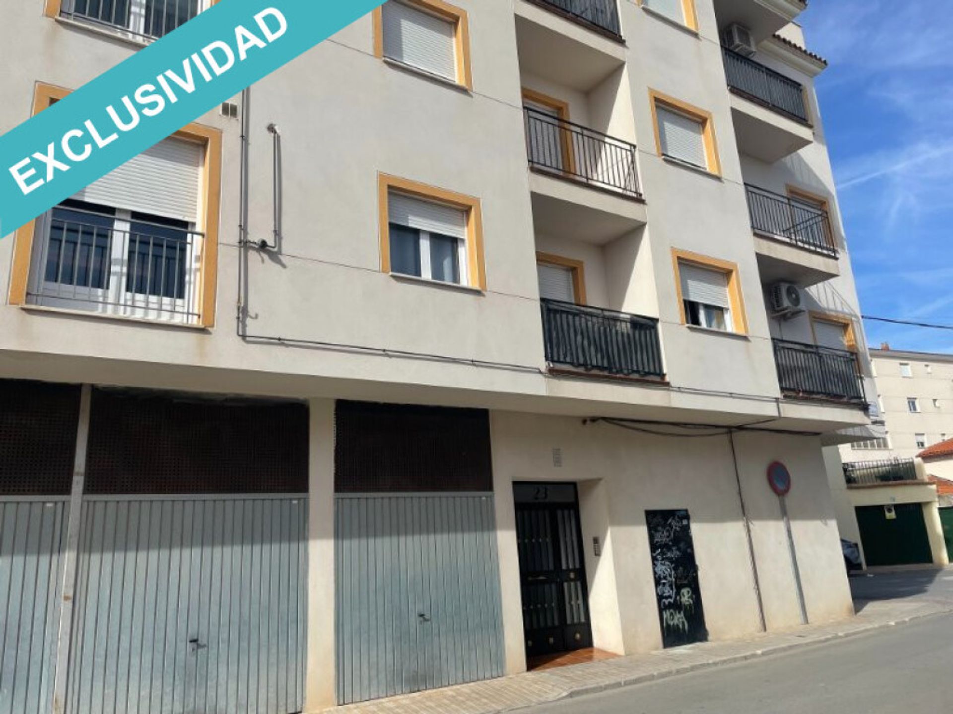 Condominium in Quintanar de la Orden, Castille-La Mancha 11638683