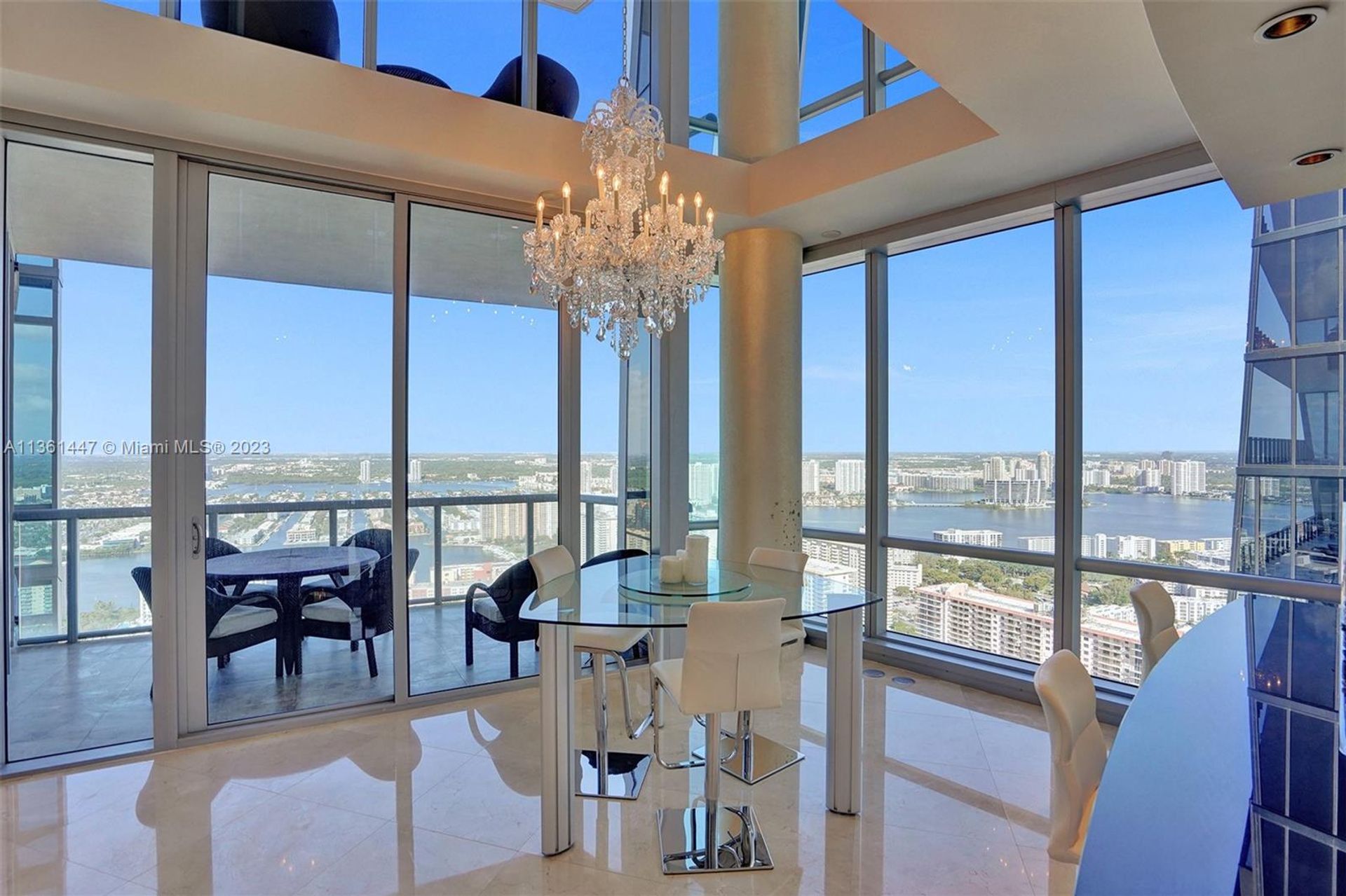 Кондоминиум в Sunny Isles Beach, Florida 11639963