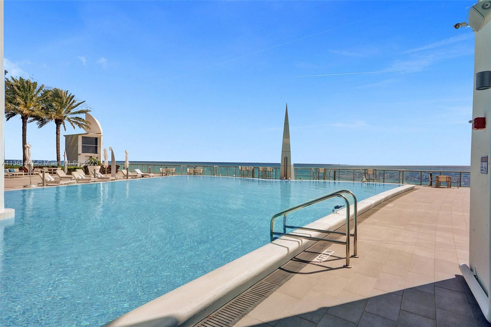 Кондоминиум в Sunny Isles Beach, Florida 11639963