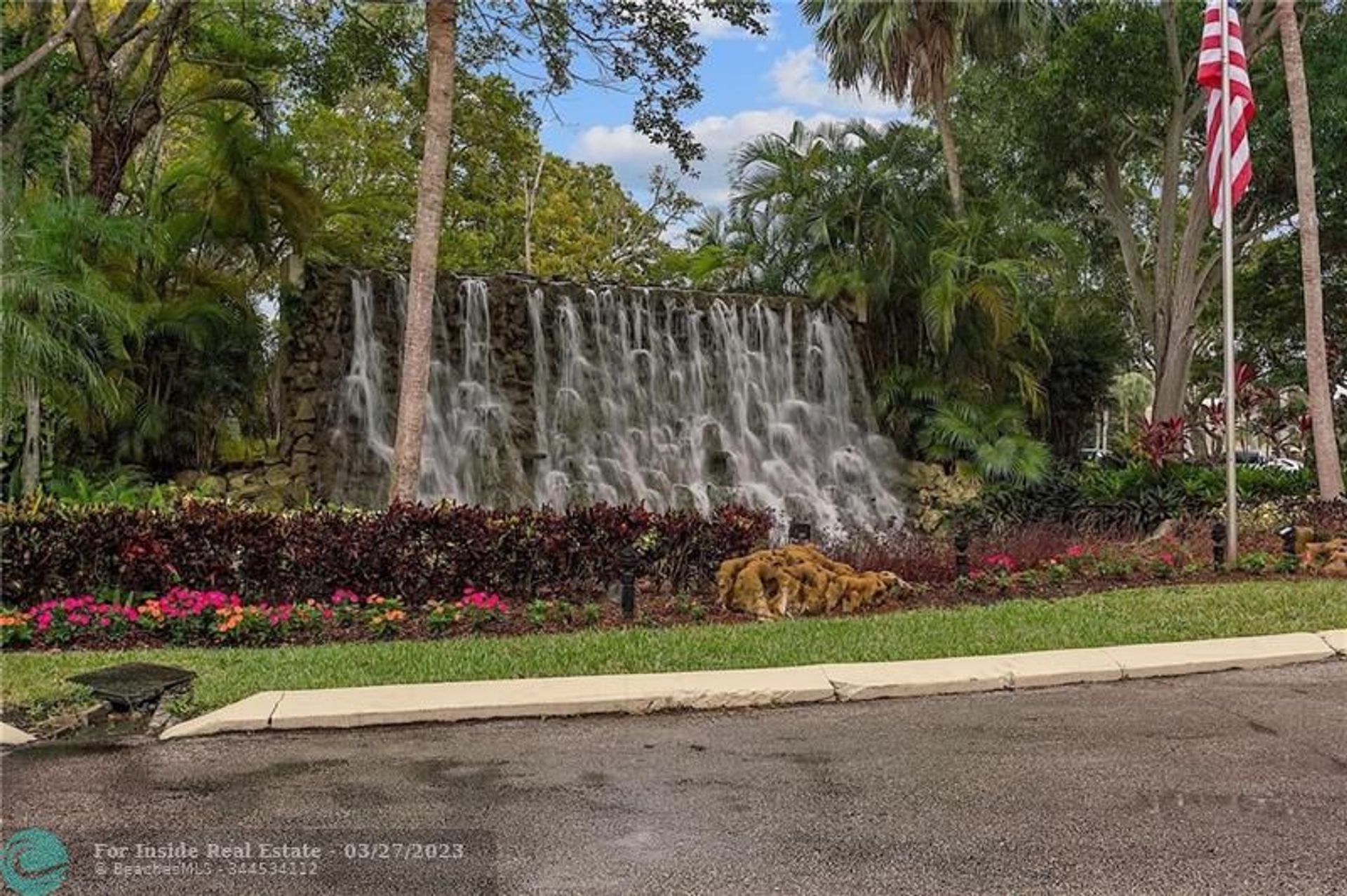 жилой дом в Weston, Florida 11639975