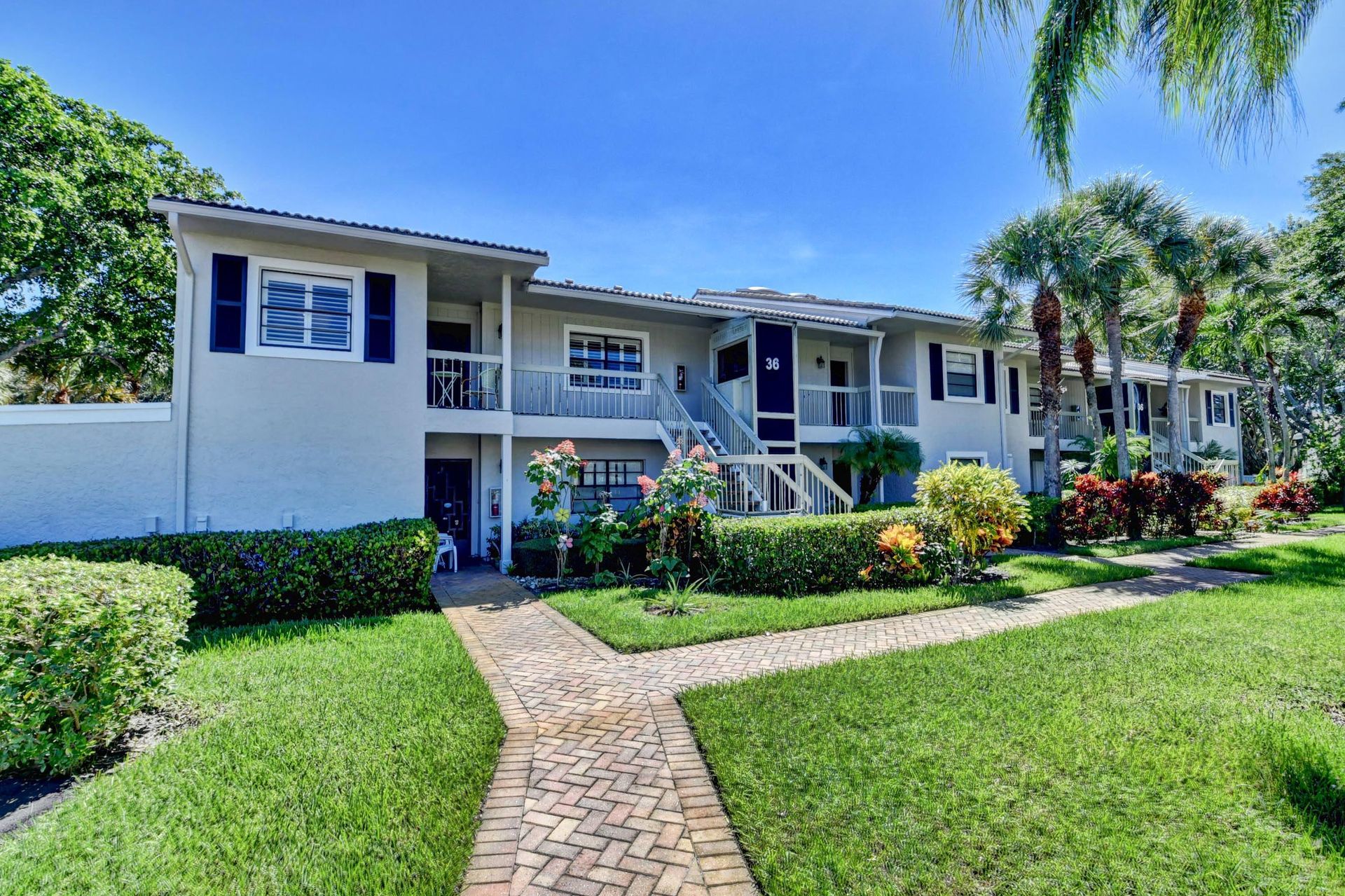 Condominio nel Golf, Florida 11640001