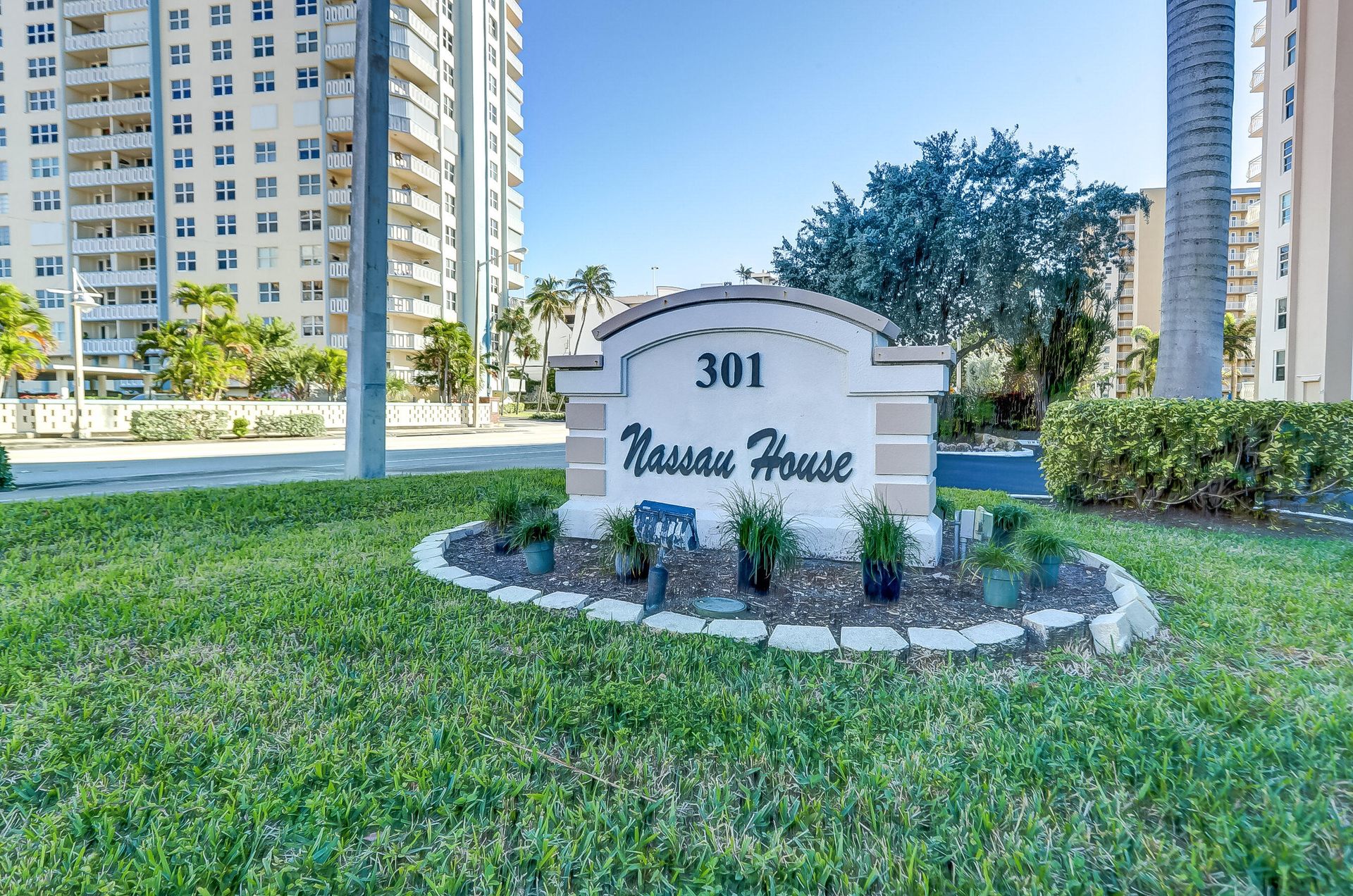 Συγκυριαρχία σε Pompano Beach, Florida 11640035