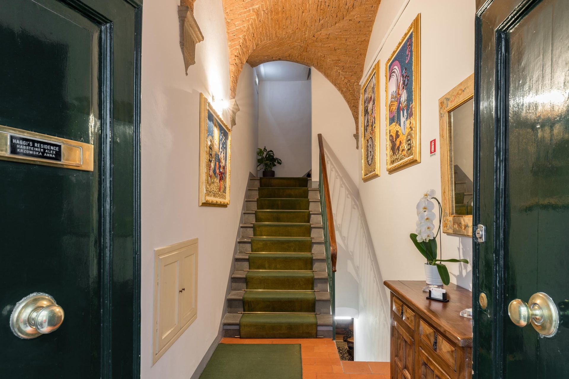 Immobiliare nel Firenze, Via della Pergola 11640290