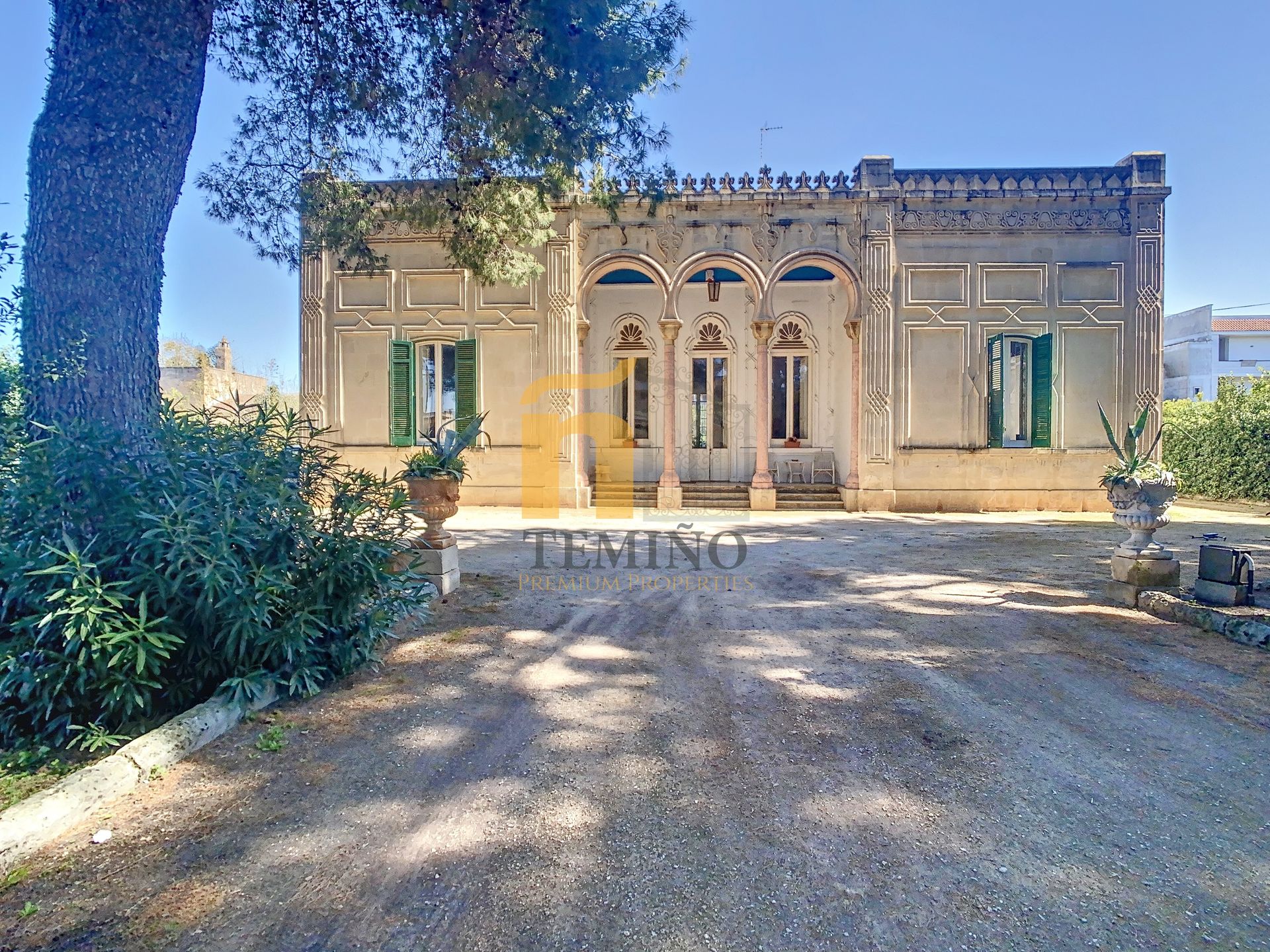 casa en Aradeo, Apulia 11640908