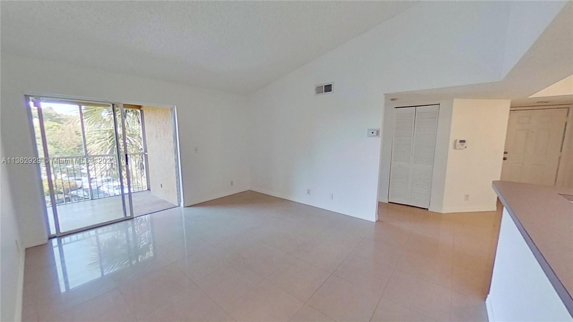 Συγκυριαρχία σε Pompano Beach, Florida 11641464