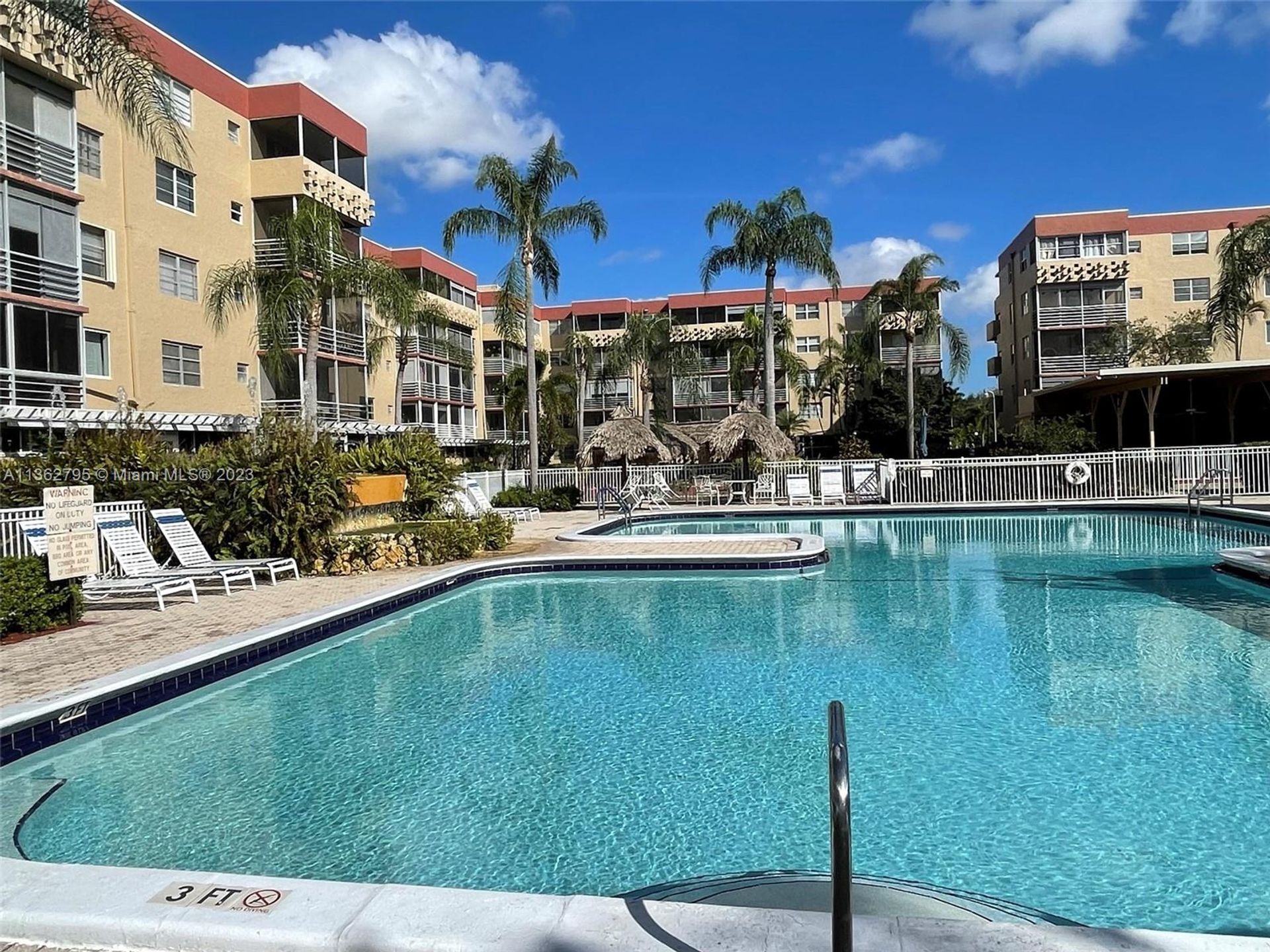 Condominium in Plantation, Florida 11641469