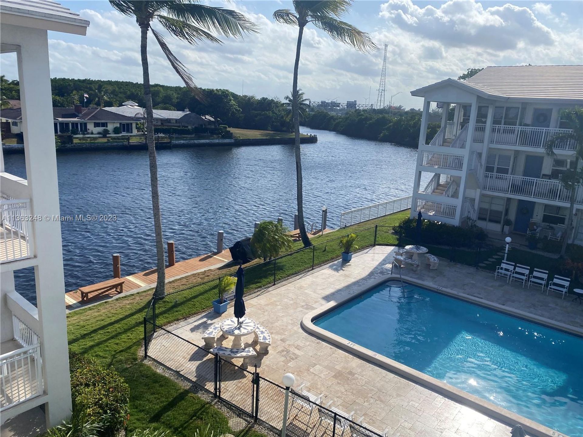 Кондоминиум в Wilton Manors, Florida 11641486