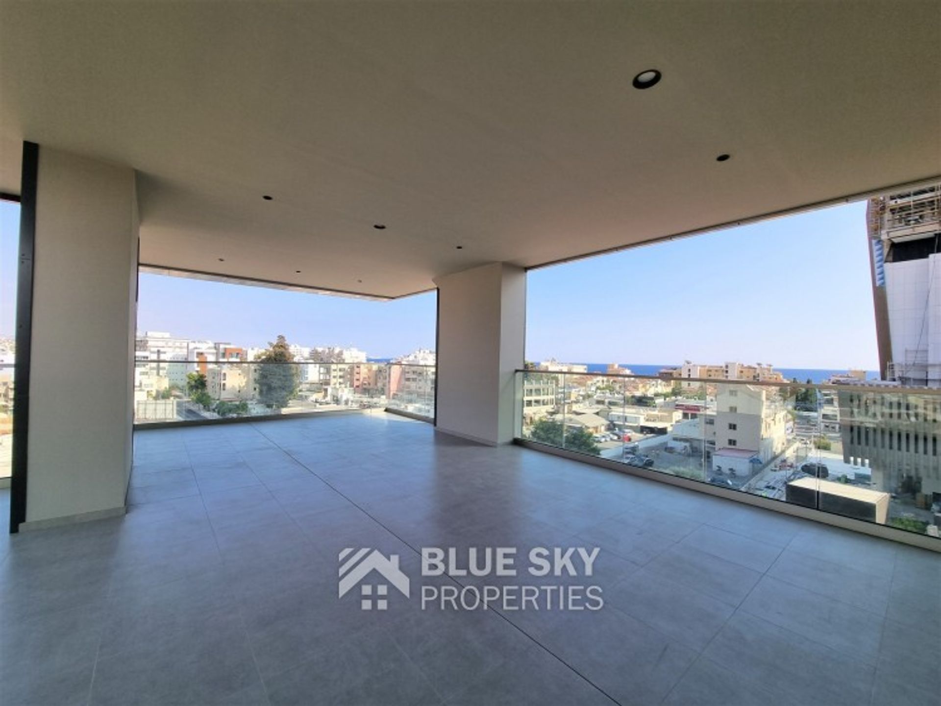 Condominium in Germasogeia, Limassol 11641956