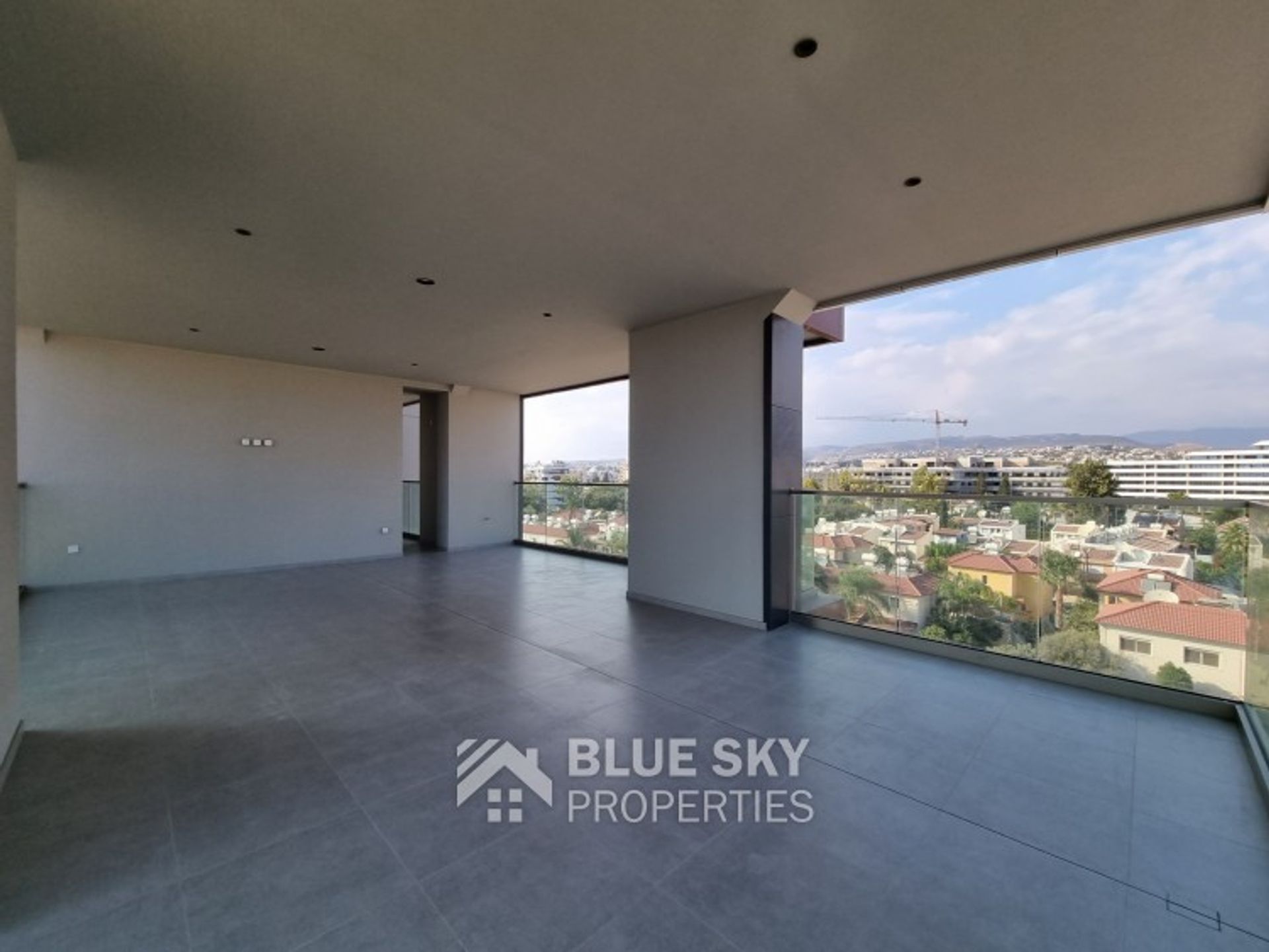 Condominium in Germasogeia, Limassol 11641956